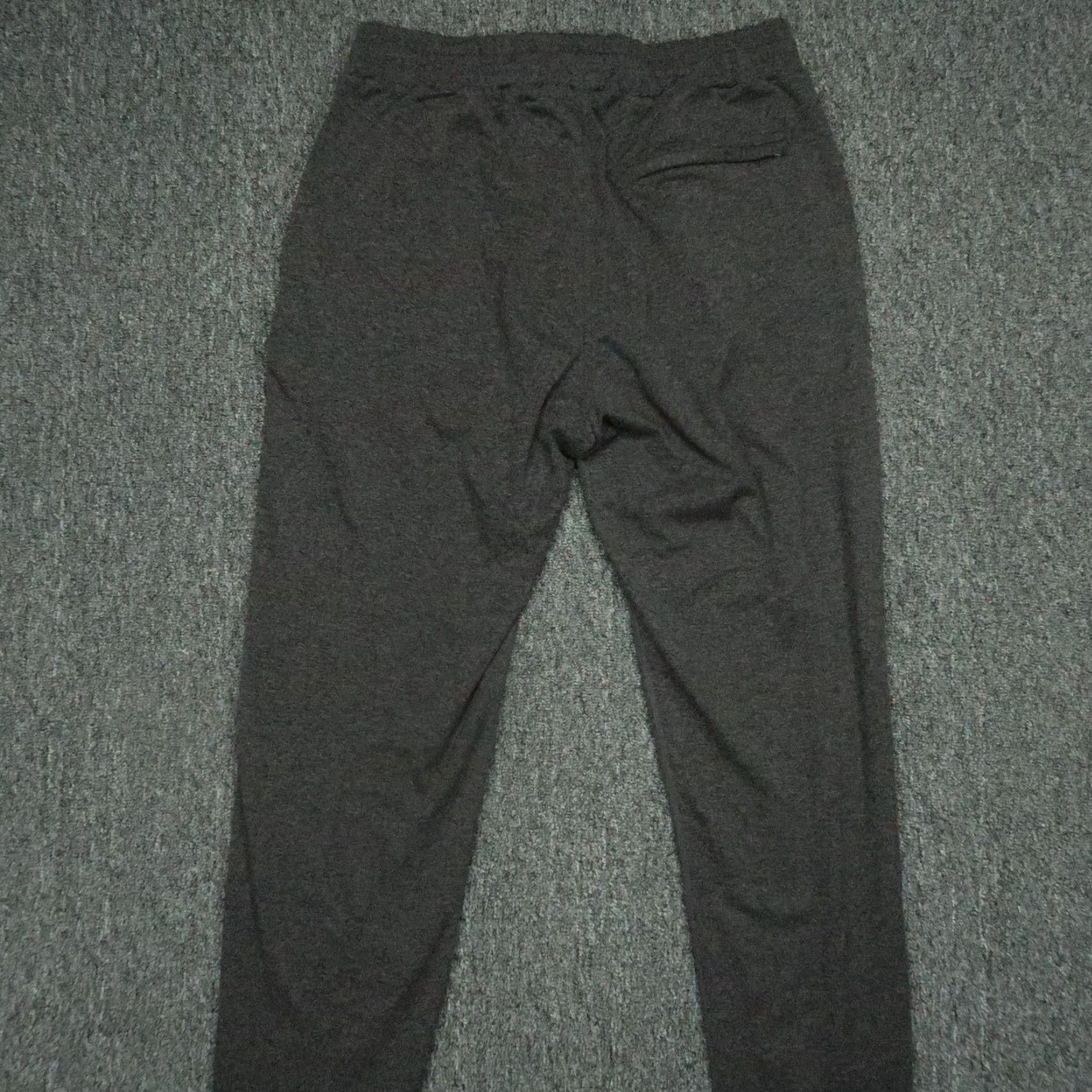 Vuori Vuori Pants Mens XL Charcoal Gray Ponto Performance Dreamknit Lightweight Sweatpants Tapered Inseam 31 Pockets Size US 36 / EU 52 - 5 Thumbnail