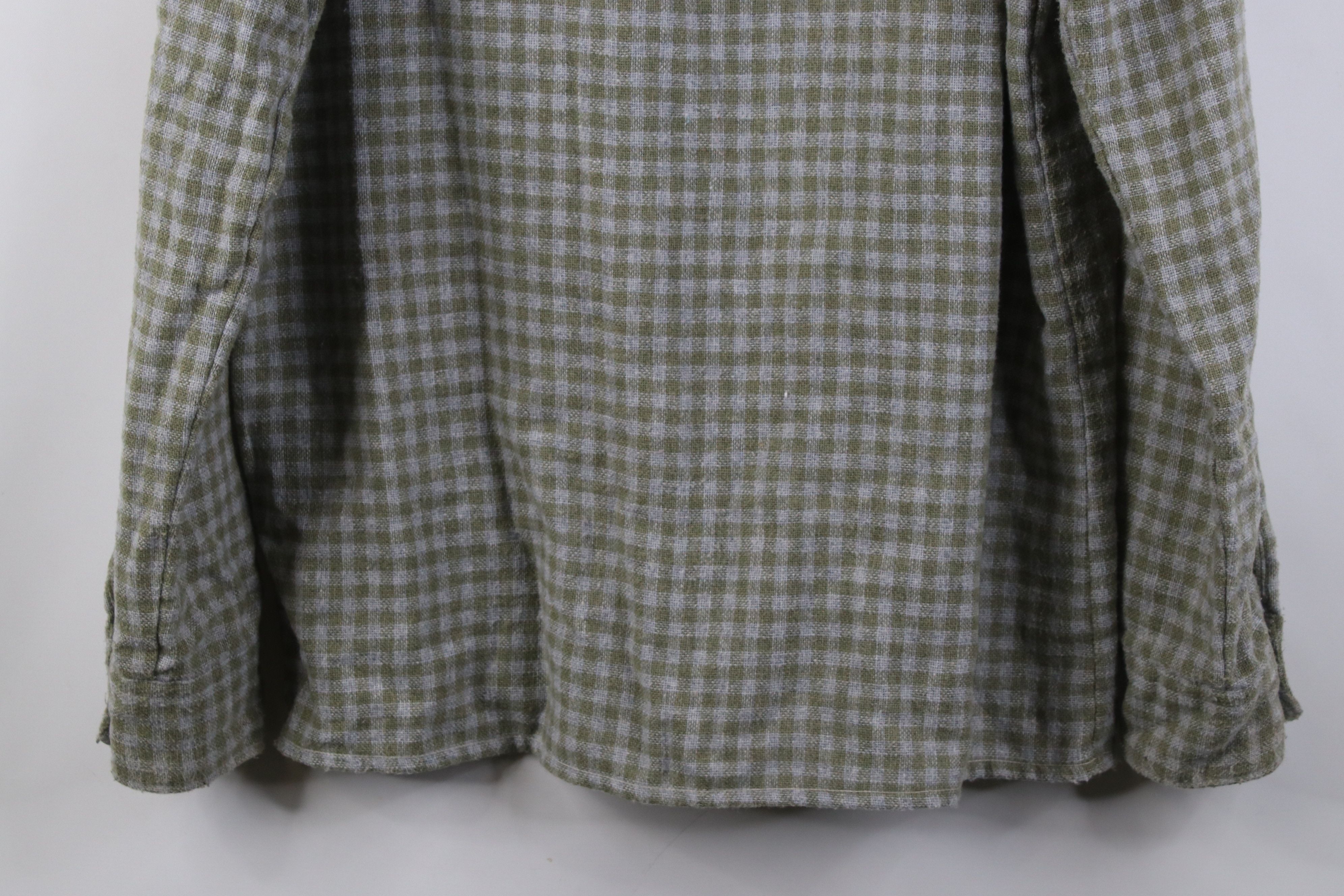Vintage Vintage 70s Streetwear Knit Collared Button Shirt Plaid Size US S / EU 44-46 / 1 - 12 Thumbnail
