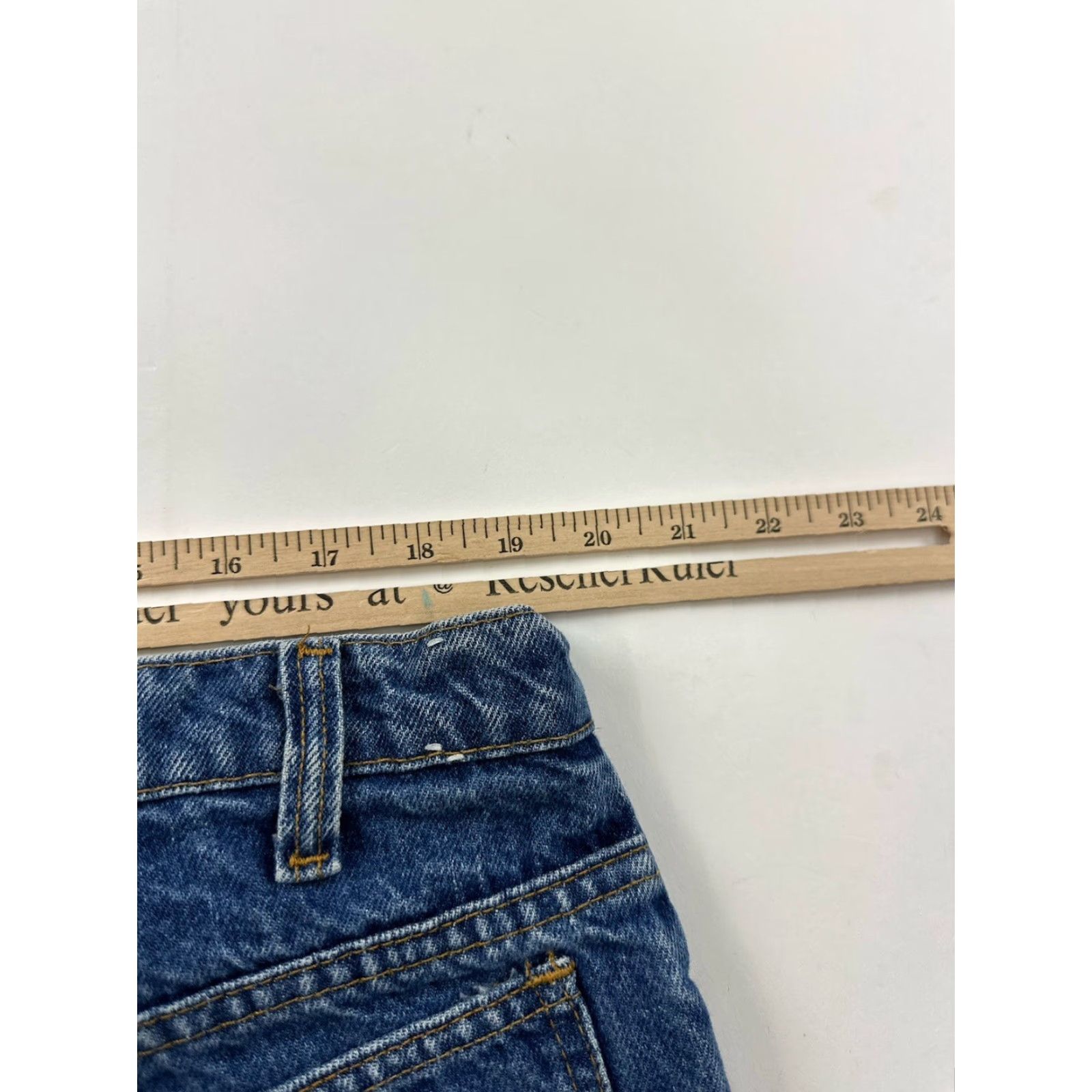 Levi's VINTAGE Levi’s 540 Jeans Men’s 42x32 Blue Brown Tab Jeans Mens 42 Inseam 32 Straight Blue Size US 42 / EU 58 - 8 Thumbnail