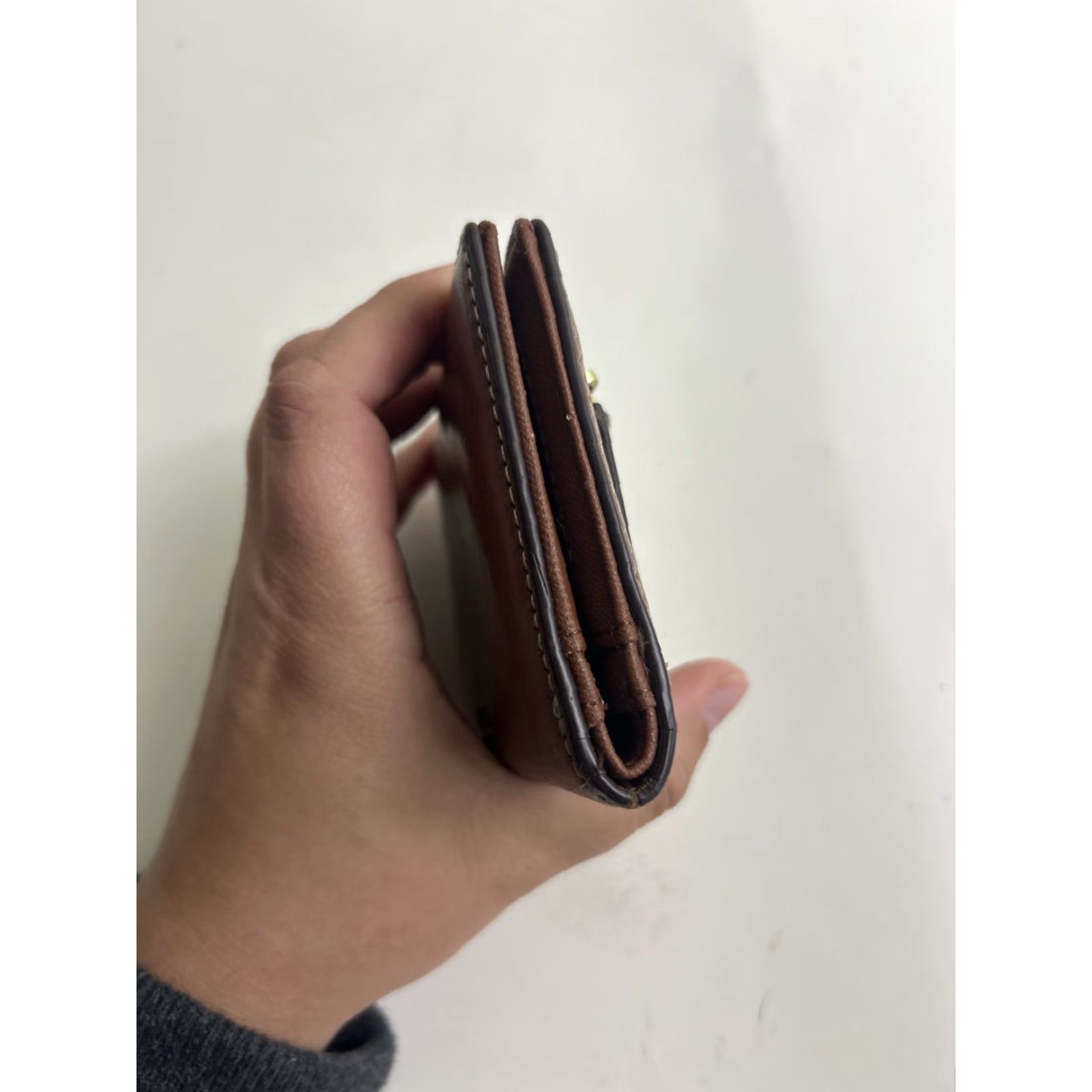 Fossil Fossil Wallet Small Brown Womens Bifold Coin Purse 4x3.5x.5 Peeling Size ONE SIZE - 5 Thumbnail