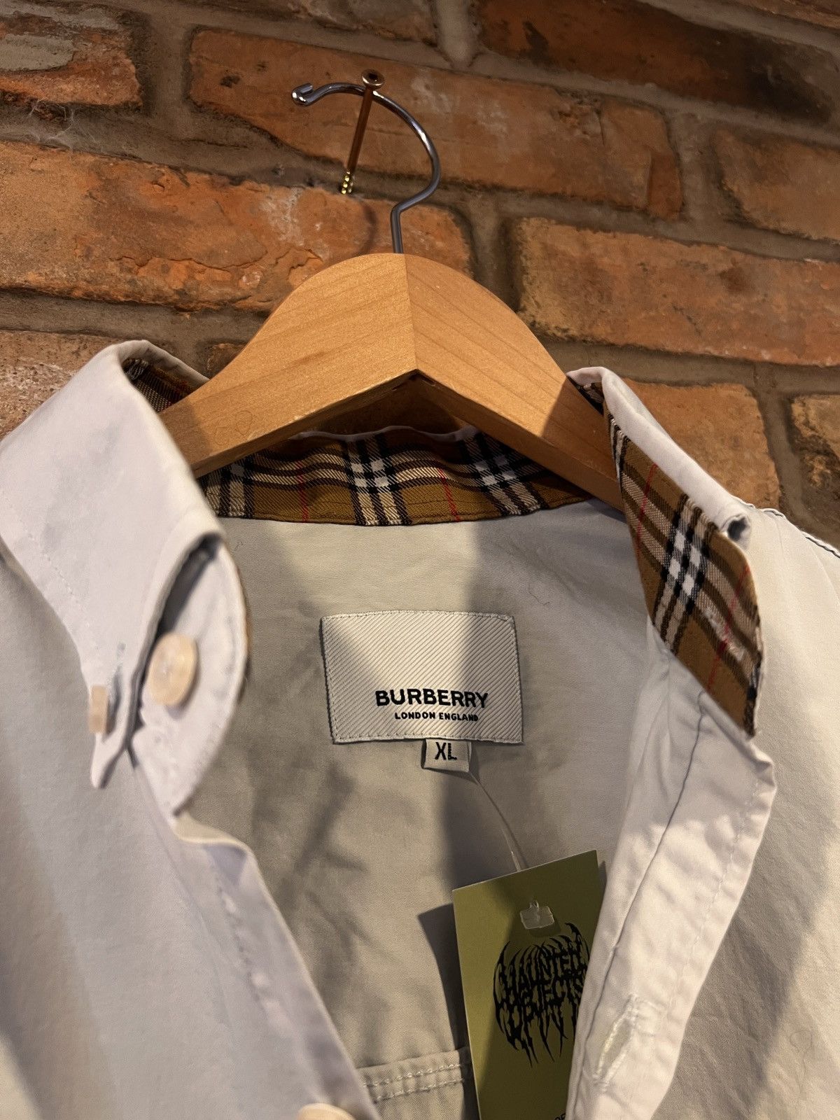 Burberry Burberry Nova Check Logo Button Down Size US XL / EU 56 / 4 - 5 Thumbnail