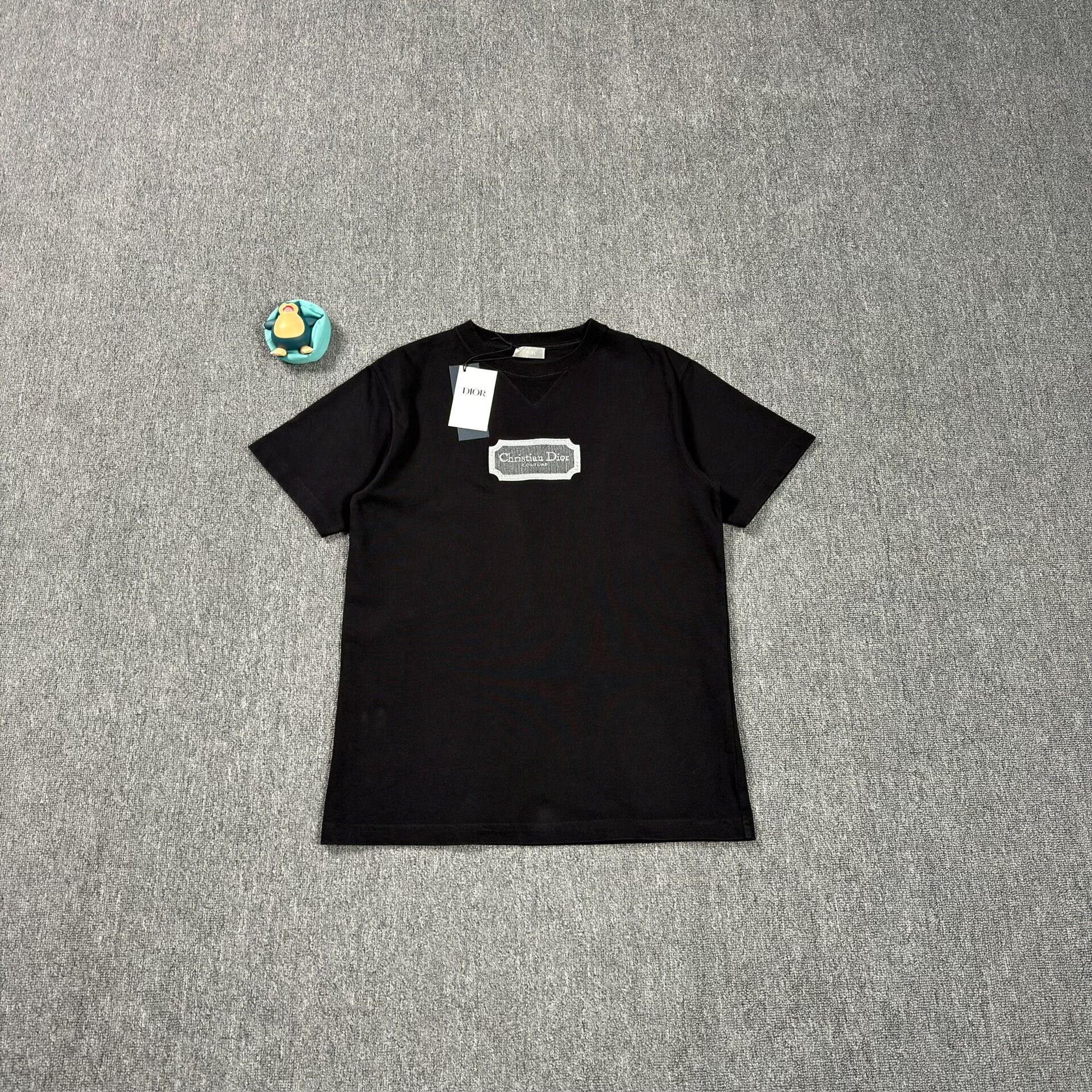 Dior Dior Christian Dior Couture Patch T-Shirt Size S Size US S / EU 44-46 / 1 - 1 Thumbnail