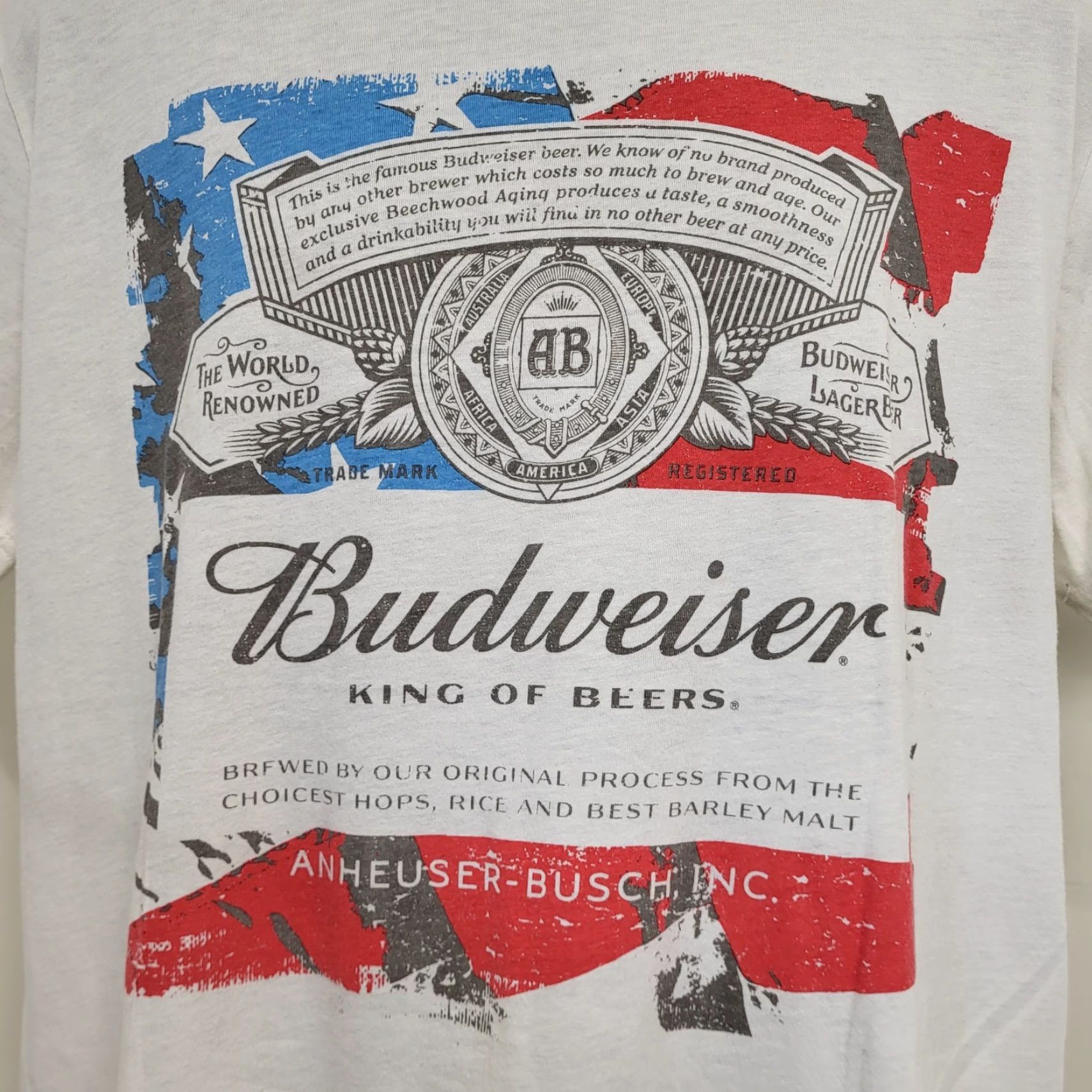 Vintage **Budweiser King Of Beers T-Shirt Men's Large Short Sleeve White** User: **Budweiser King of Beers T-Shirt Men's Large Short Sleeve White** Size US L / EU 52-54 / 3 - 4 Thumbnail