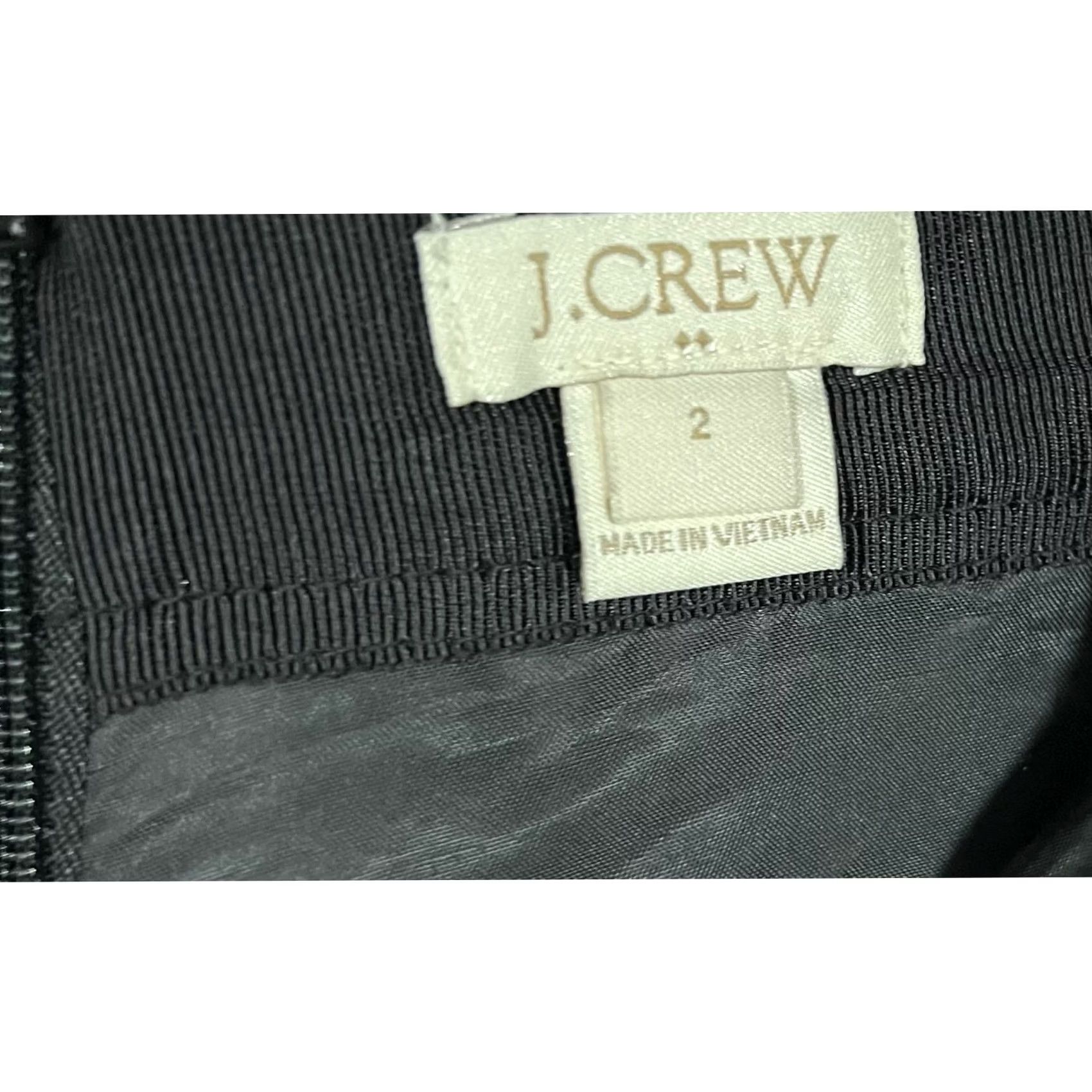 J.Crew J.Crew Women's Mini Skirt Dark Gray Wool Blend Patch-Pocket Size 2 Skirt, Women, Gray, Short, Pencil, Wool Blend, ZIP Closure Size 26" / US 2 / IT 38 - 4 Thumbnail