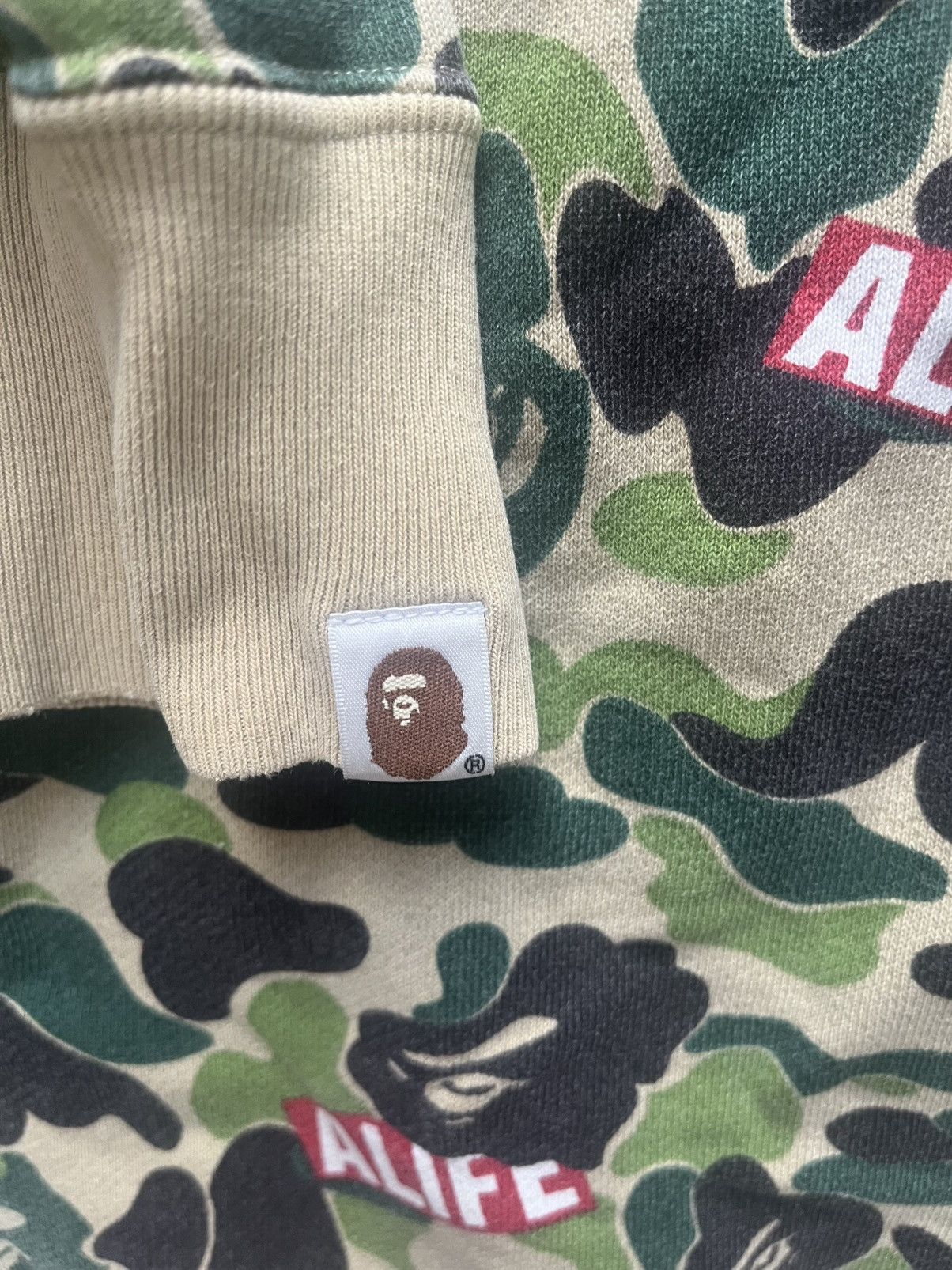 Bape Bape shark full zip wgm camo streetwear japan luxury Size US S / EU 44-46 / 1 - 8 Thumbnail
