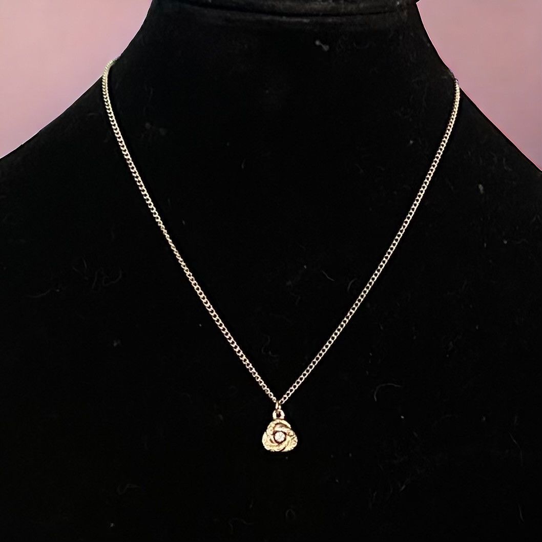 Vintage Vintage rhinestone love knot pendant necklace Size ONE SIZE - 1 Thumbnail