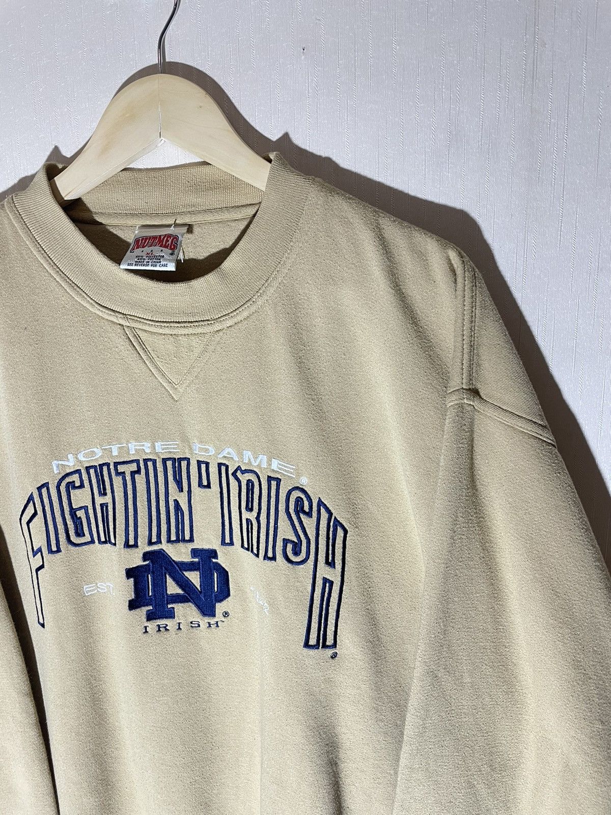 Nutmeg × Vintage Nutmeg Notre Dame Fighting Irish vintage sweatshirt Size US XL / EU 56 / 4 - 2 Thumbnail