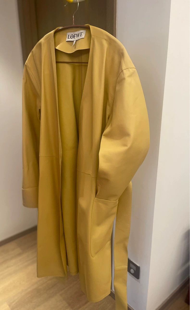 Loewe LOEWE Women's leather coat Size M / US 6-8 / IT 42-44 - 6 Thumbnail