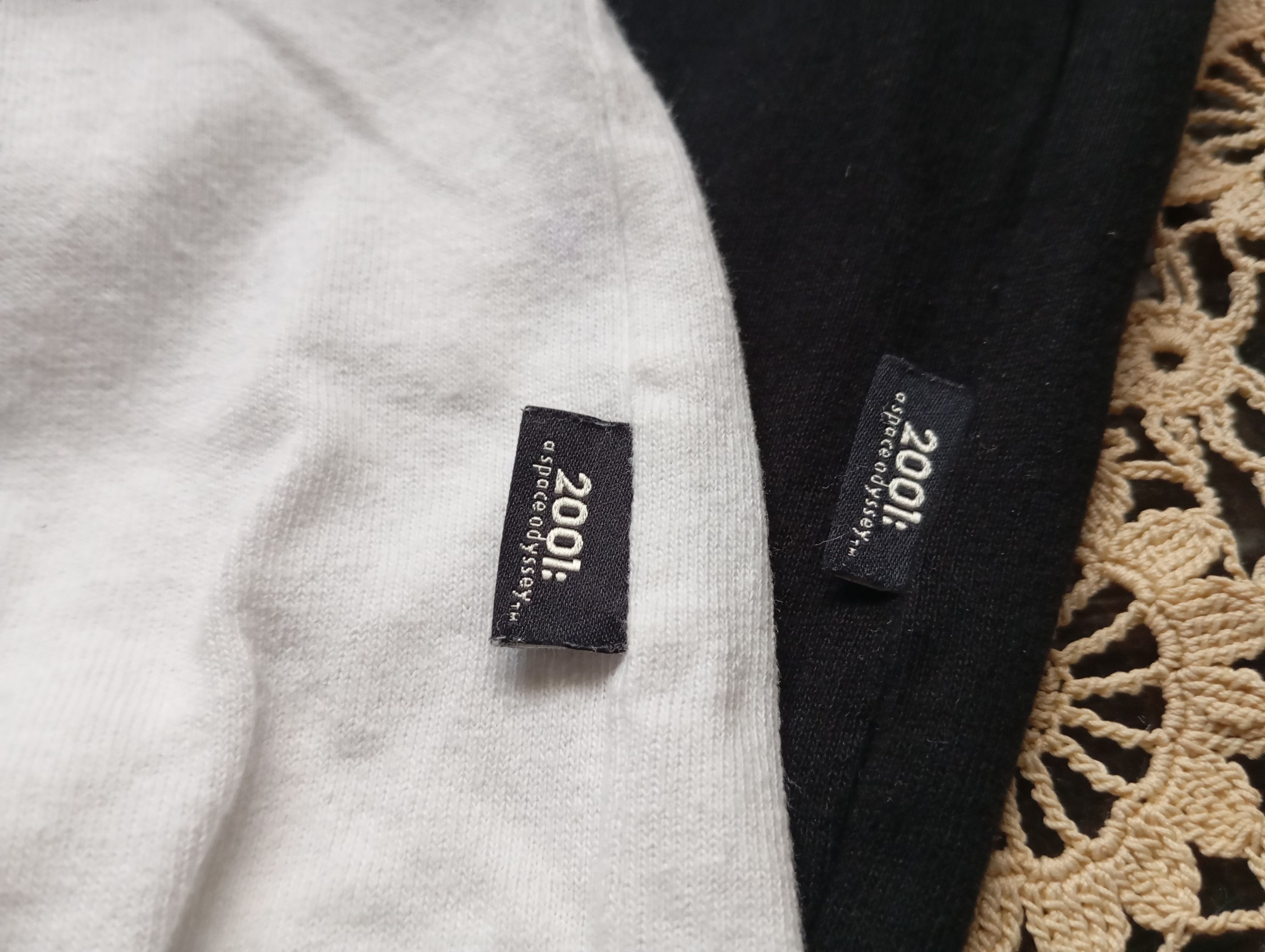 GU 2pcs 2001: Space Odyssey 🛸 Movie Sci-fi Tshirts 🎬 Size US L / EU 52-54 / 3 - 4 Thumbnail