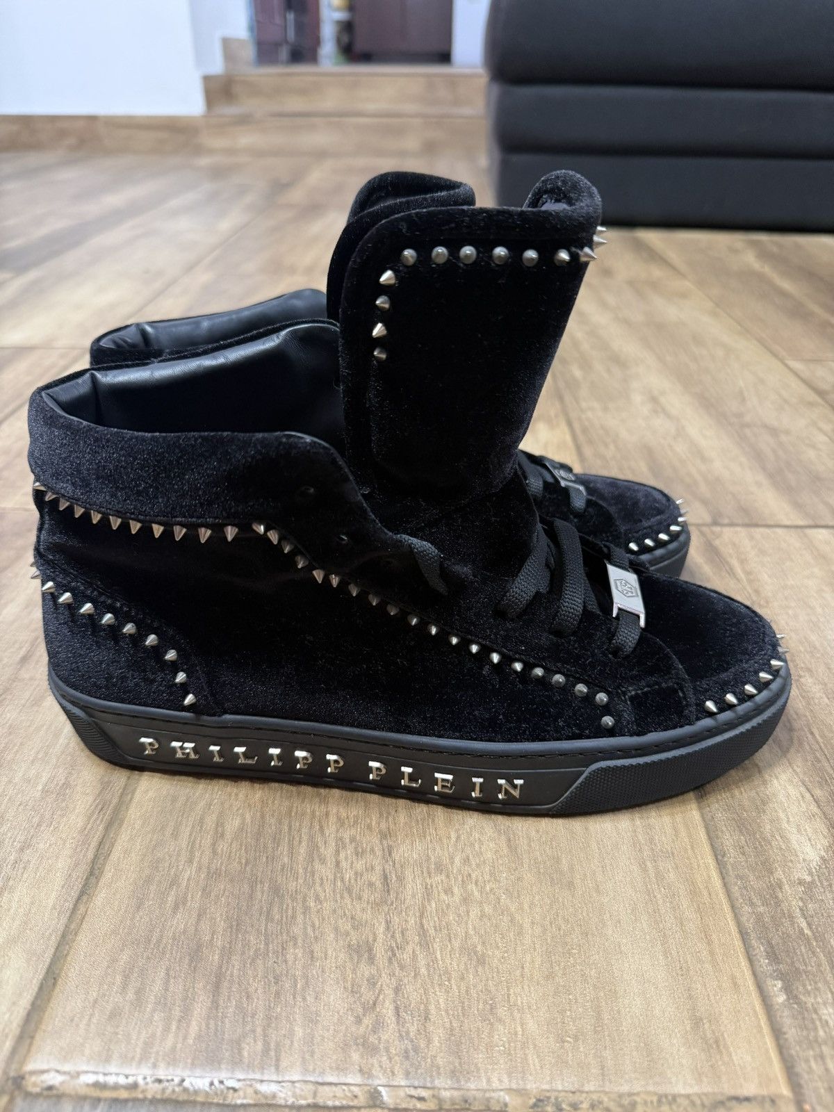 Philipp Plein Philipp Plein archive spike sneakers velvet high top Size US 8 / EU 41 - 1 Thumbnail