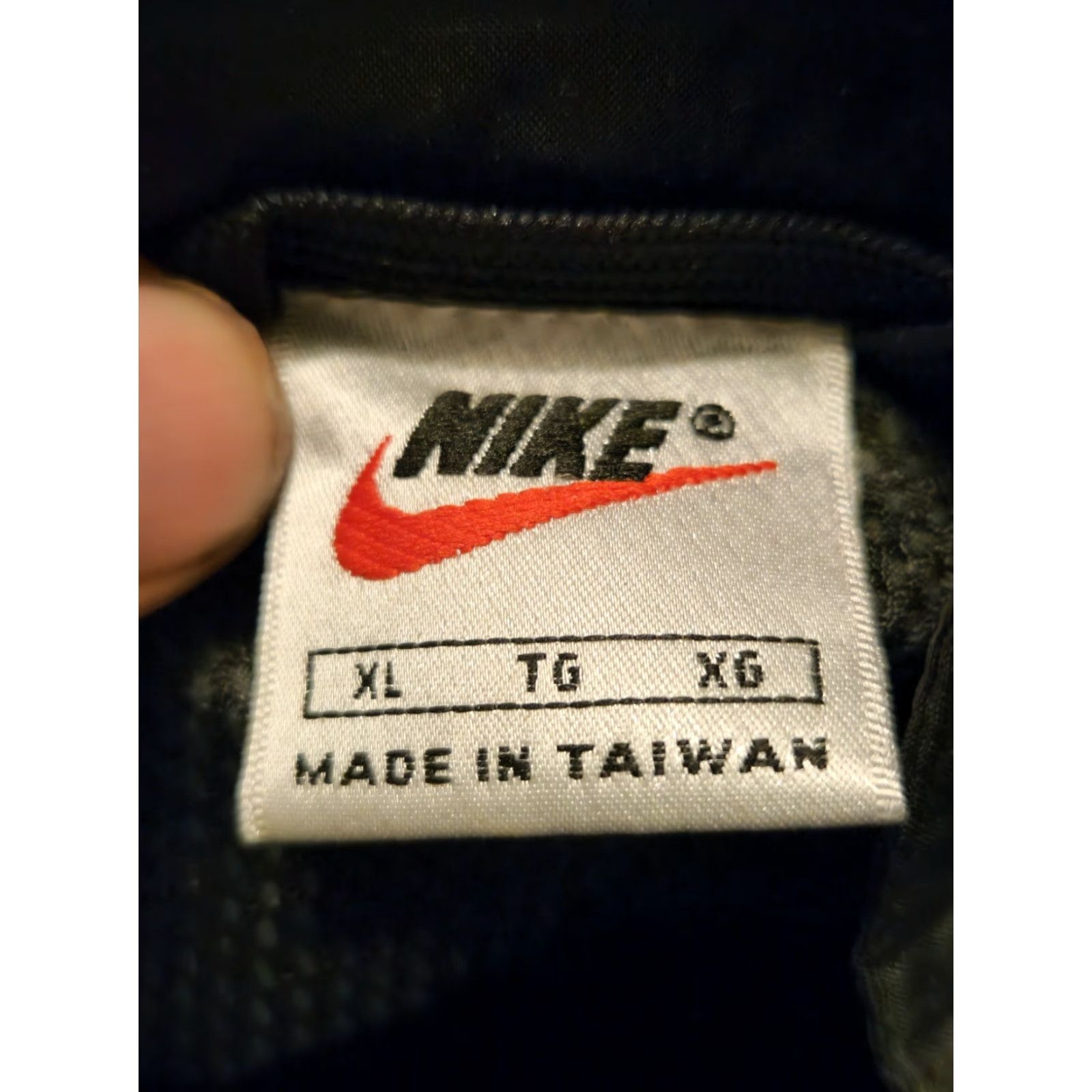 Nike VINTAGE Nike Windbreaker Jacket Mens XL Black Gray White Full Zip 90s Nylon RARE Size US XL / EU 56 / 4 - 2 Thumbnail