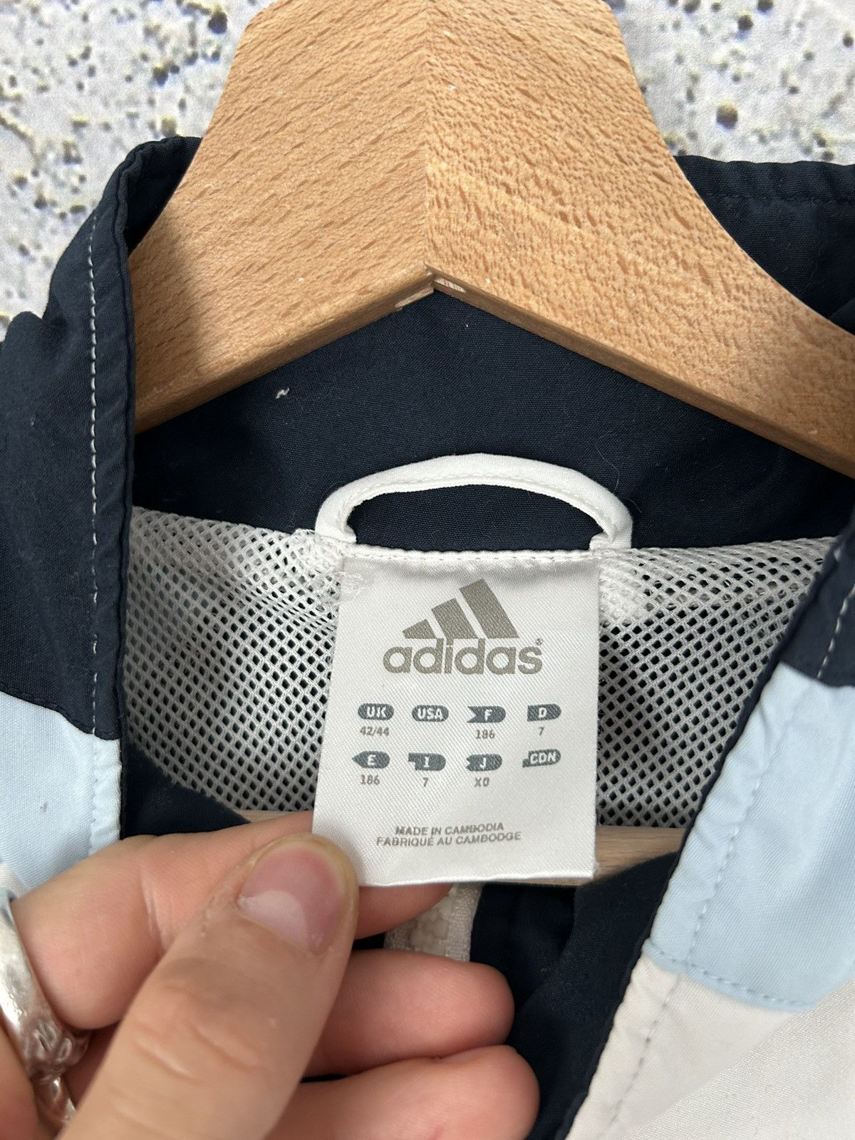 Adidas Vintage Adidas Sportswear Sweatshirt Hype Streetwear 90s Size US L / EU 52-54 / 3 - 5 Thumbnail