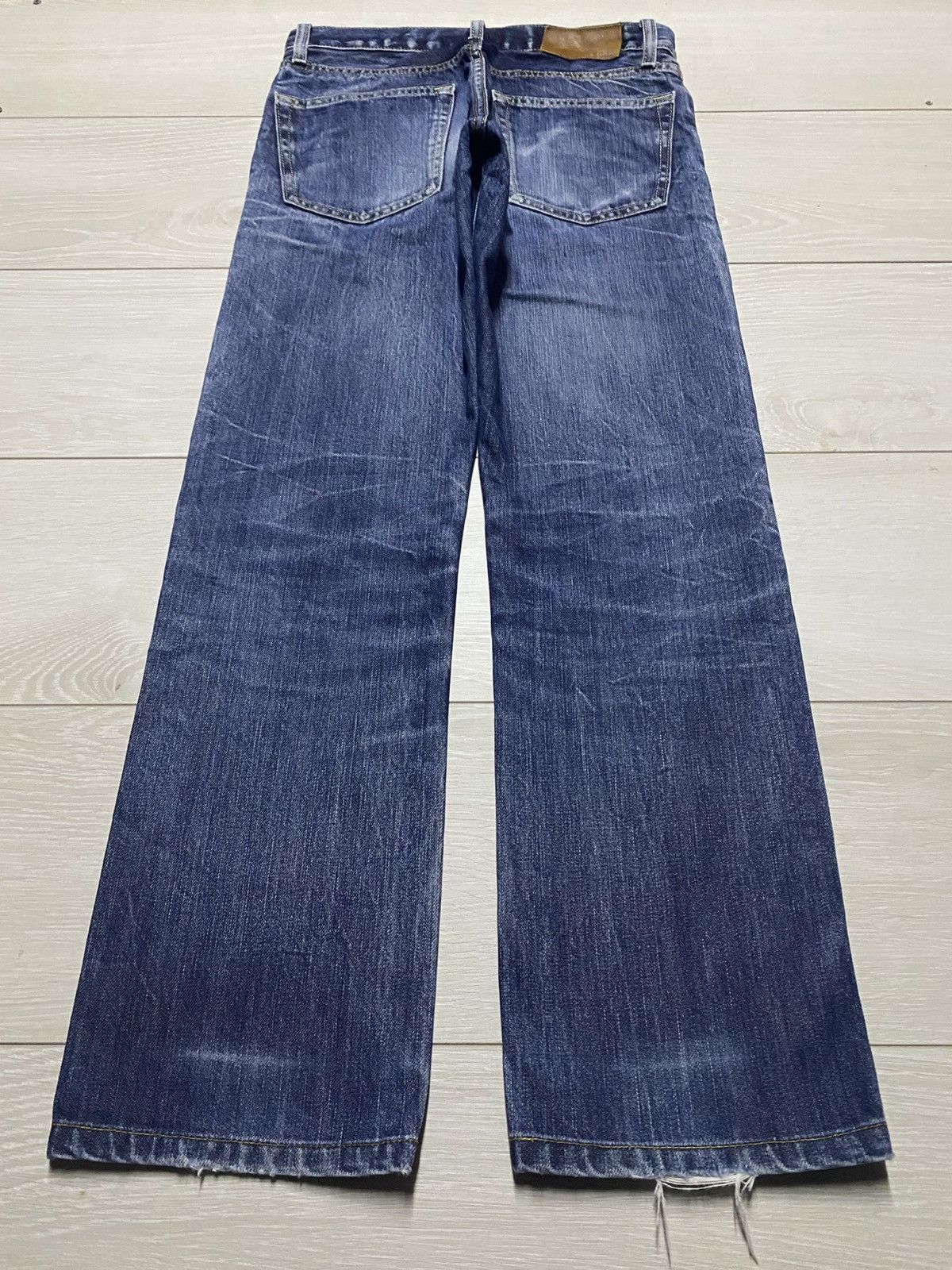 Japanese Brand Vintage Japanese Brand Uniqlo S-002 Blue Faded Wash Jeans Size US 28 / EU 44 - 2 Thumbnail