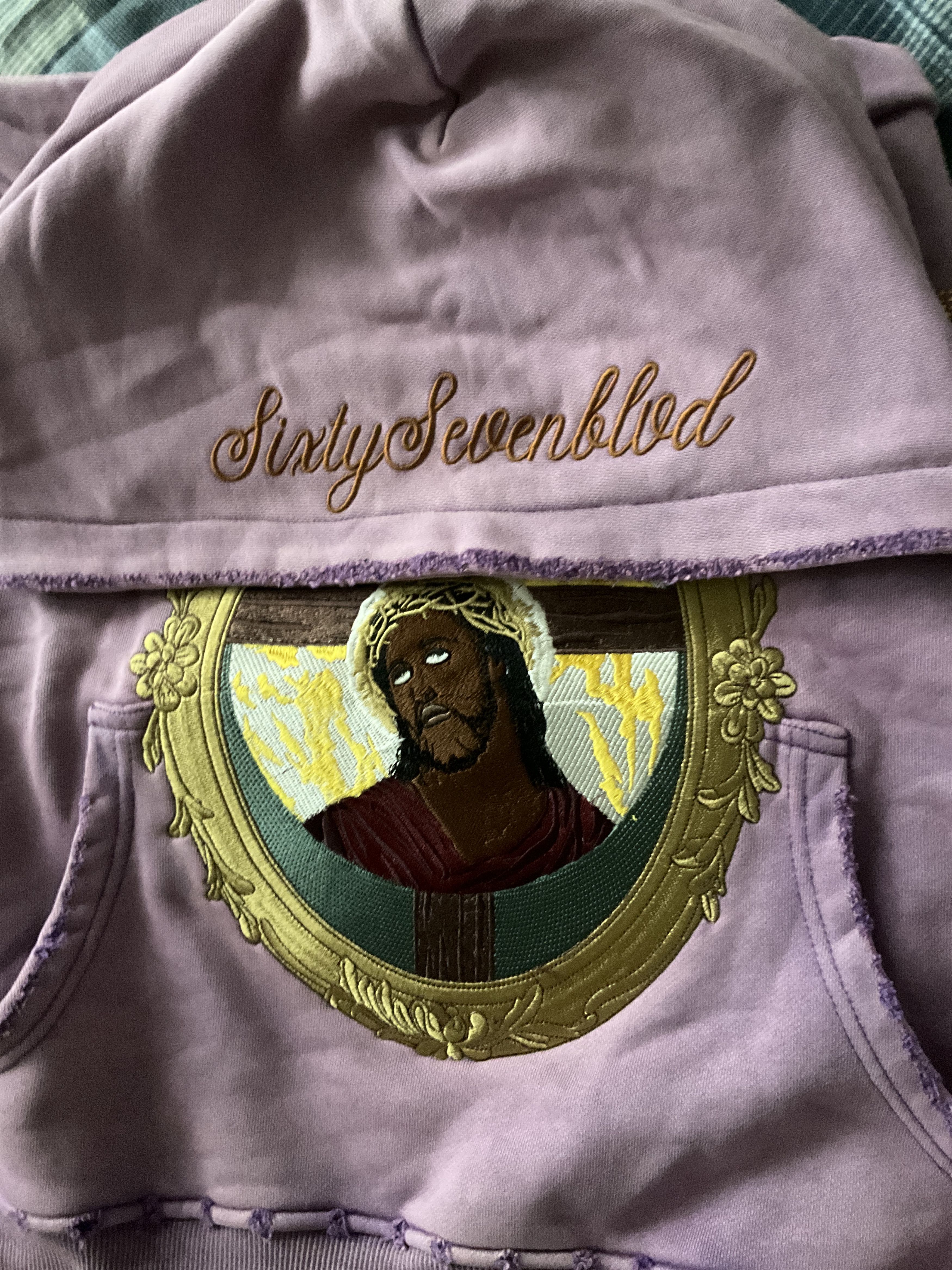 Other SSBD: CRISTO PURPLE PORTRAIT PULLOVER Size US L / EU 52-54 / 3 - 4 Thumbnail