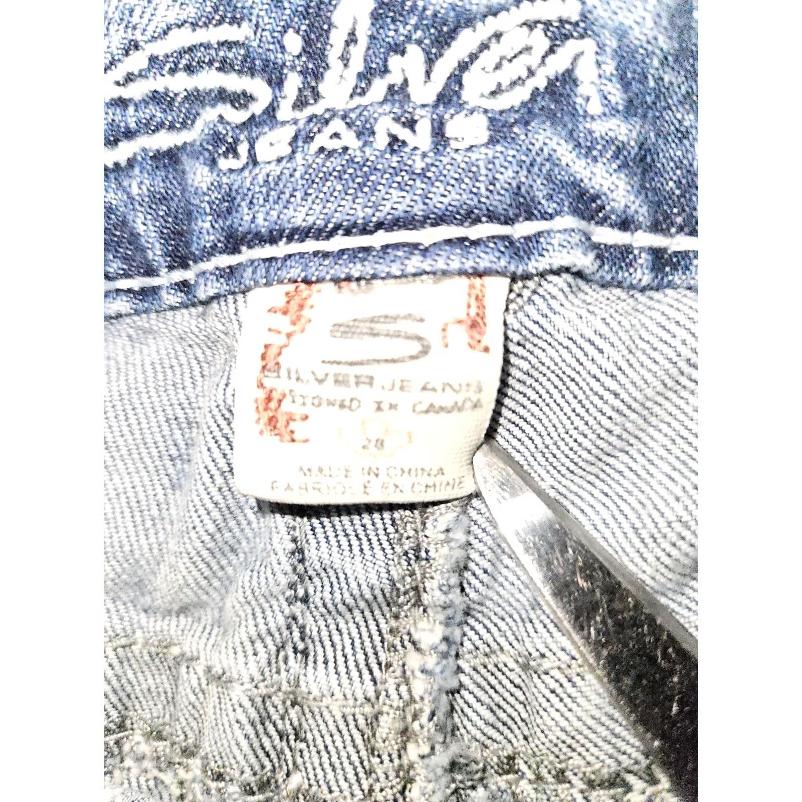 Silver Jeans Co. VINTAGE Silver Eden Flare Jeans Women's 28 Regular Blue Embroidered 90s Preppy Denim Flared Mens Girls Size 28" / US 6 / IT 42 - 2 Thumbnail