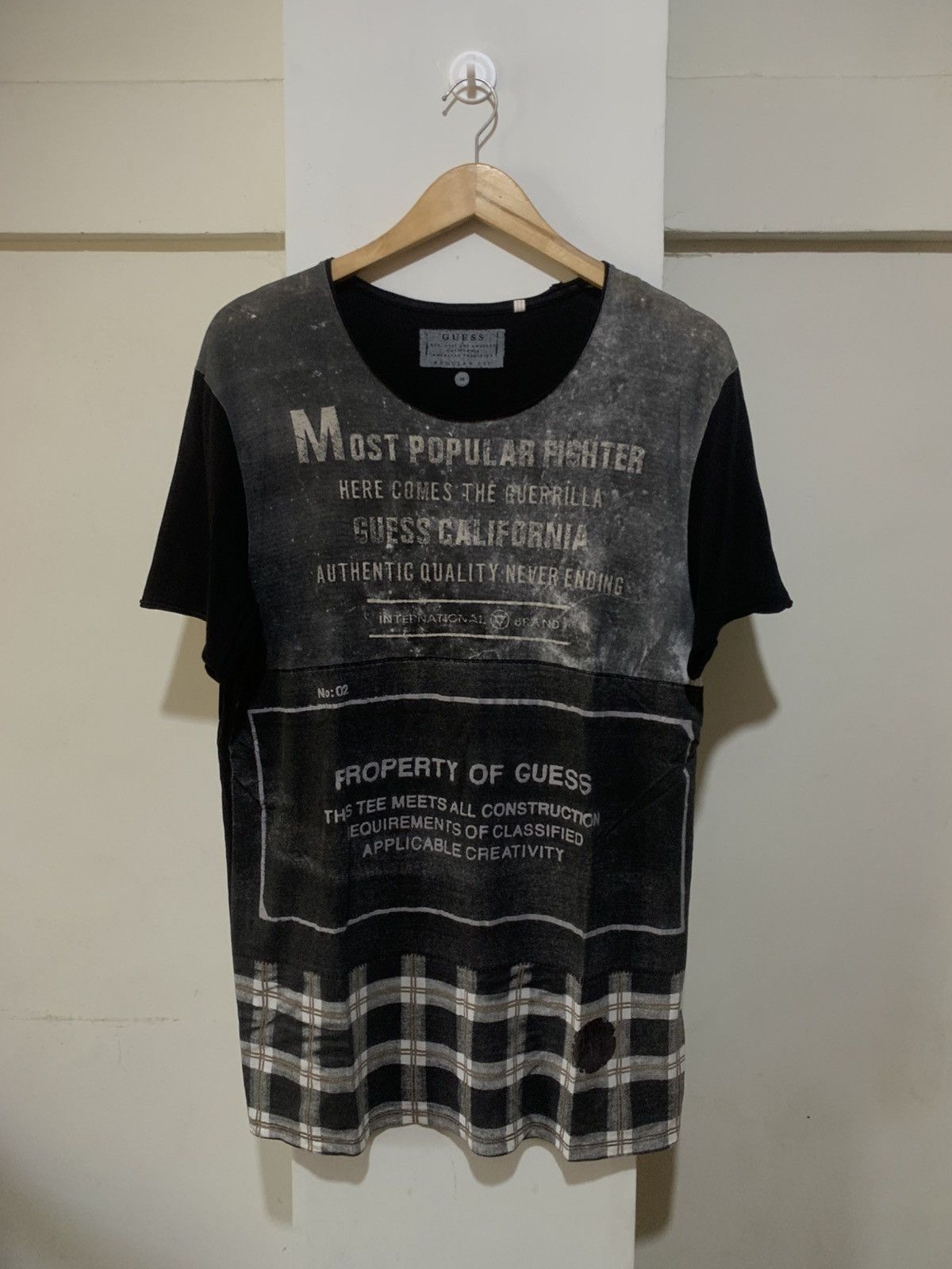 Guess GUESS Poem Tee Shirt Size US M / EU 48-50 / 2 - 1 Thumbnail