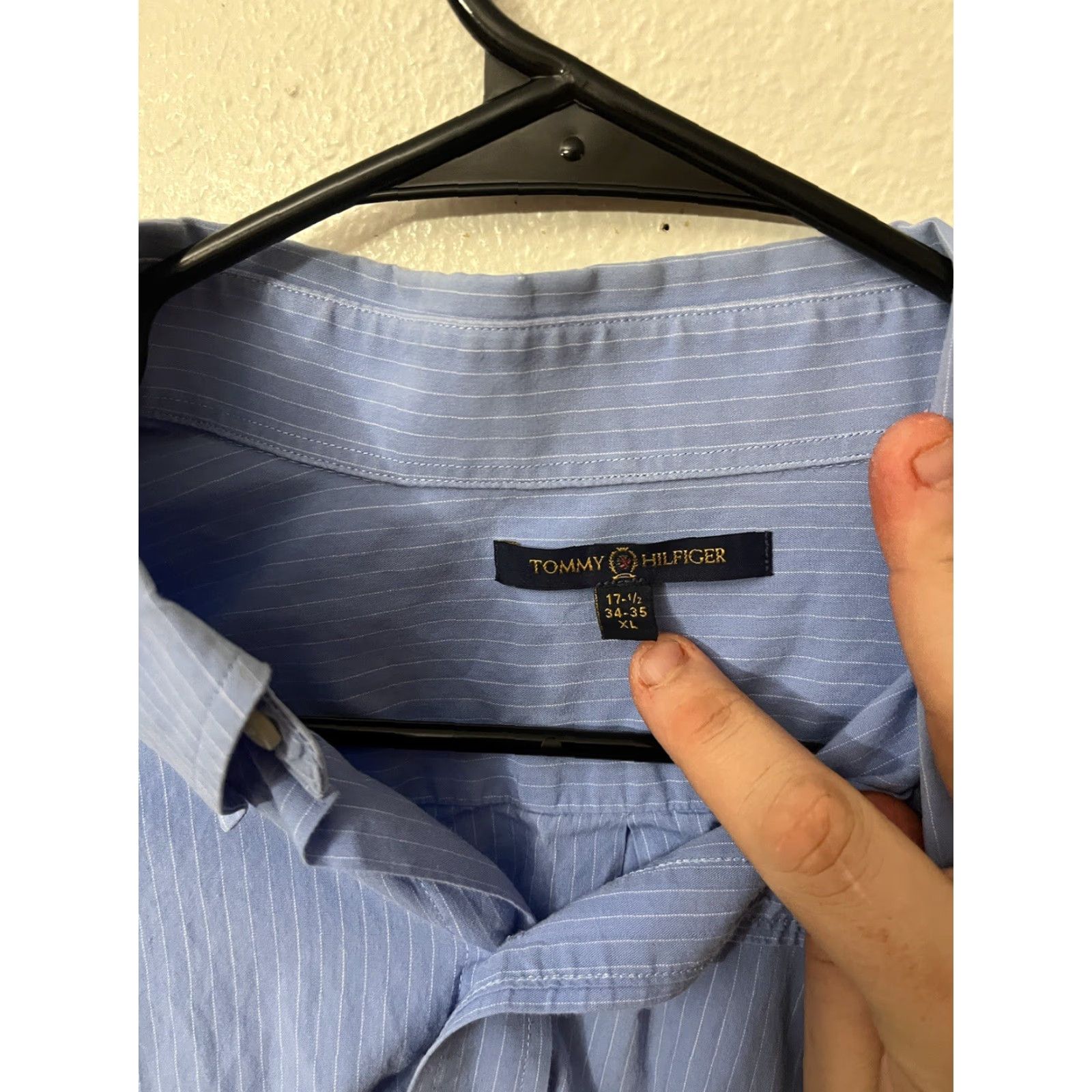 Tommy Hilfiger VINTAGE Tommy Hilfiger Button-Down Shirt Long Sleeve Striped Blue 17.5 XL Men’s Regular Fit Adult XL Button-Up Shirt Size US XL / EU 56 / 4 - 2 Thumbnail
