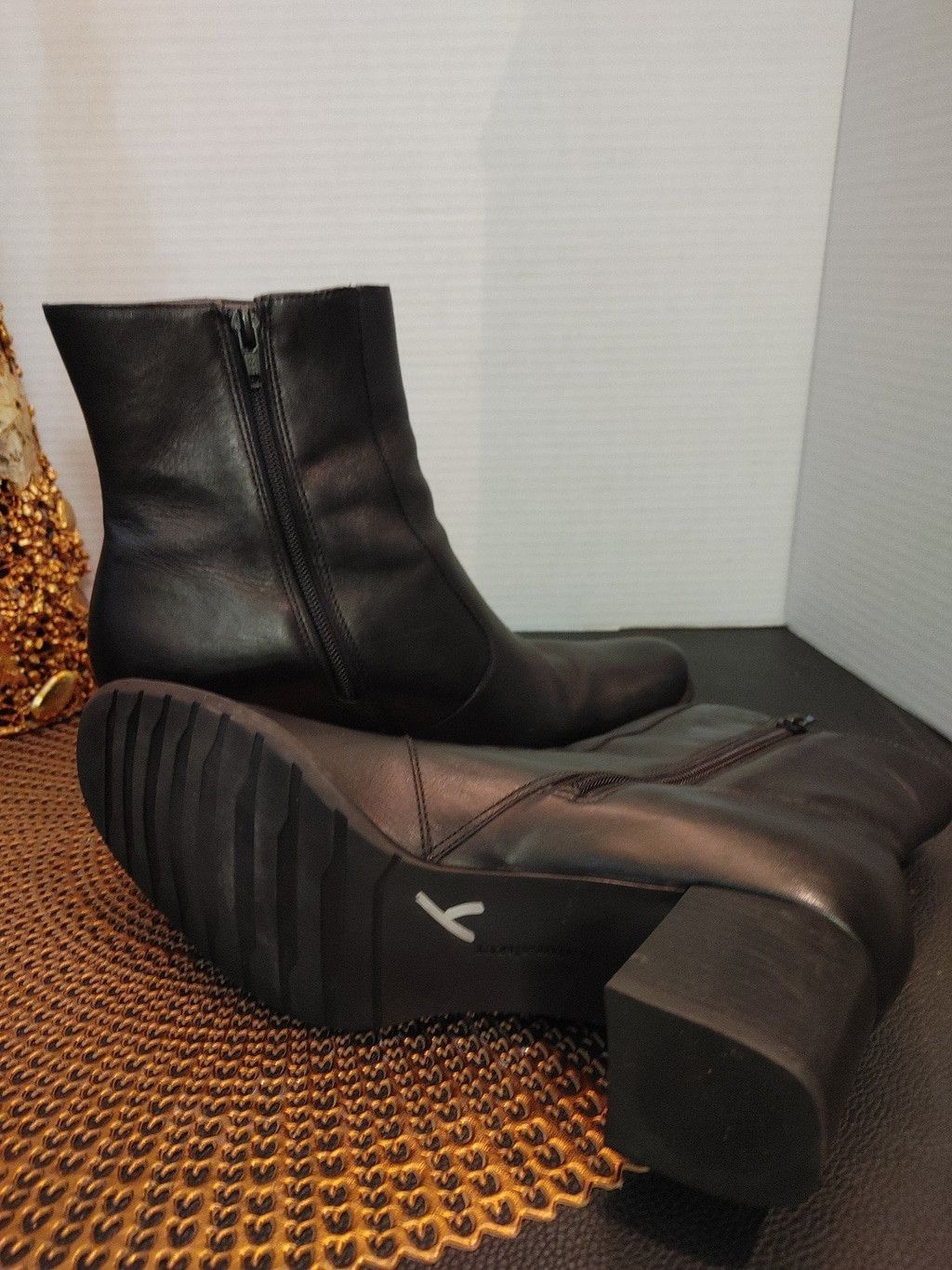 Naturalizer Naturalizer River Ankle Boot Size 9.5M Size US 9 / IT 39 - 5 Thumbnail