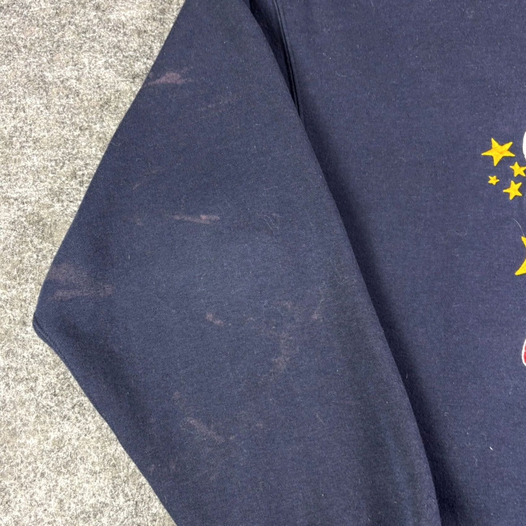 Disney VINTAGE Walt Disney World Sweatshirt Navy Blue Large 90s Mickey Mouse Crew Neck Long Sleeve Embroidered Logo Graphic Print Pullover Mens L Size US L / EU 52-54 / 3 - 7 Thumbnail