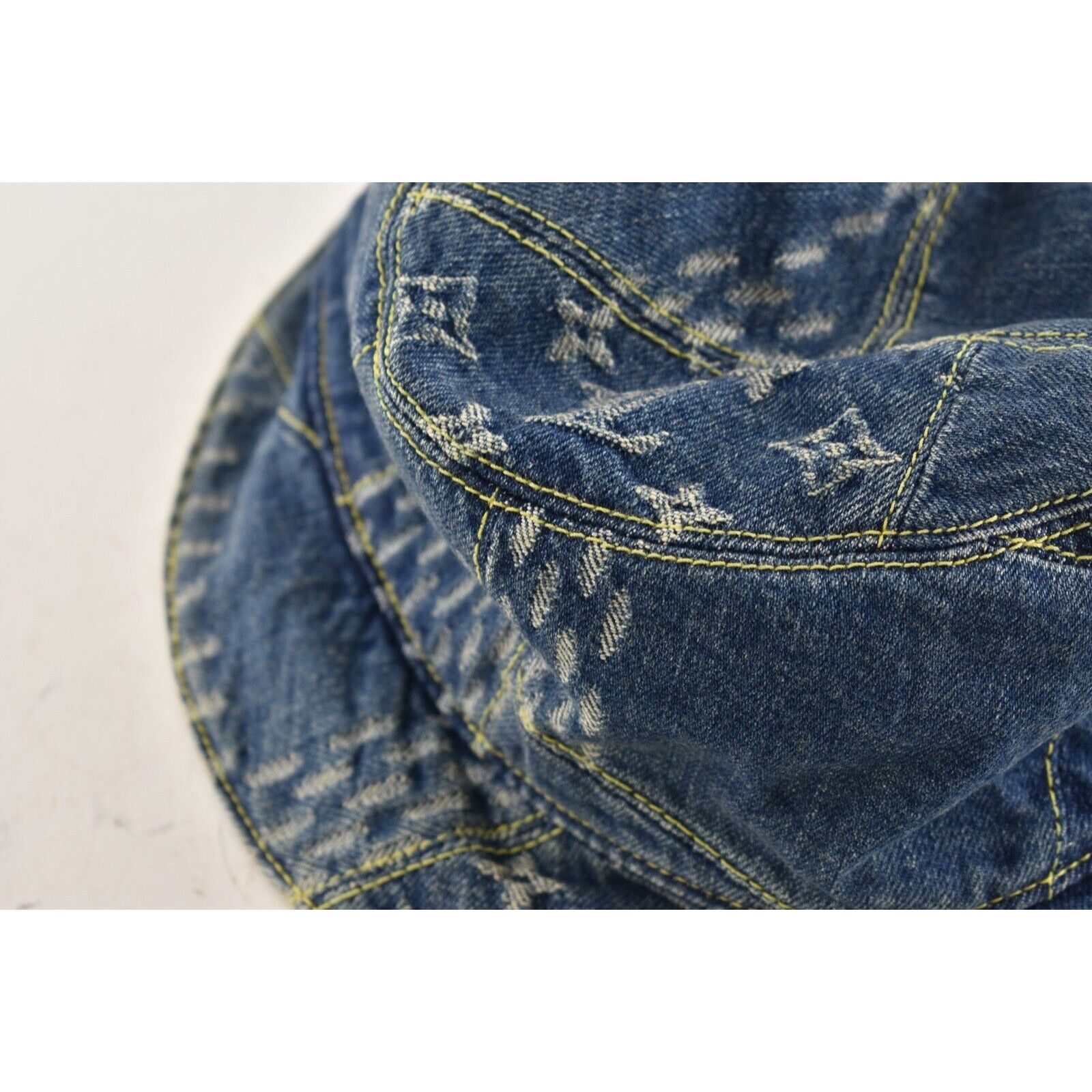 Louis Vuitton Louis Vuitton Nigo Wave Denim Logo Sun Bucket Hat M 58cm Size ONE SIZE - 4 Thumbnail