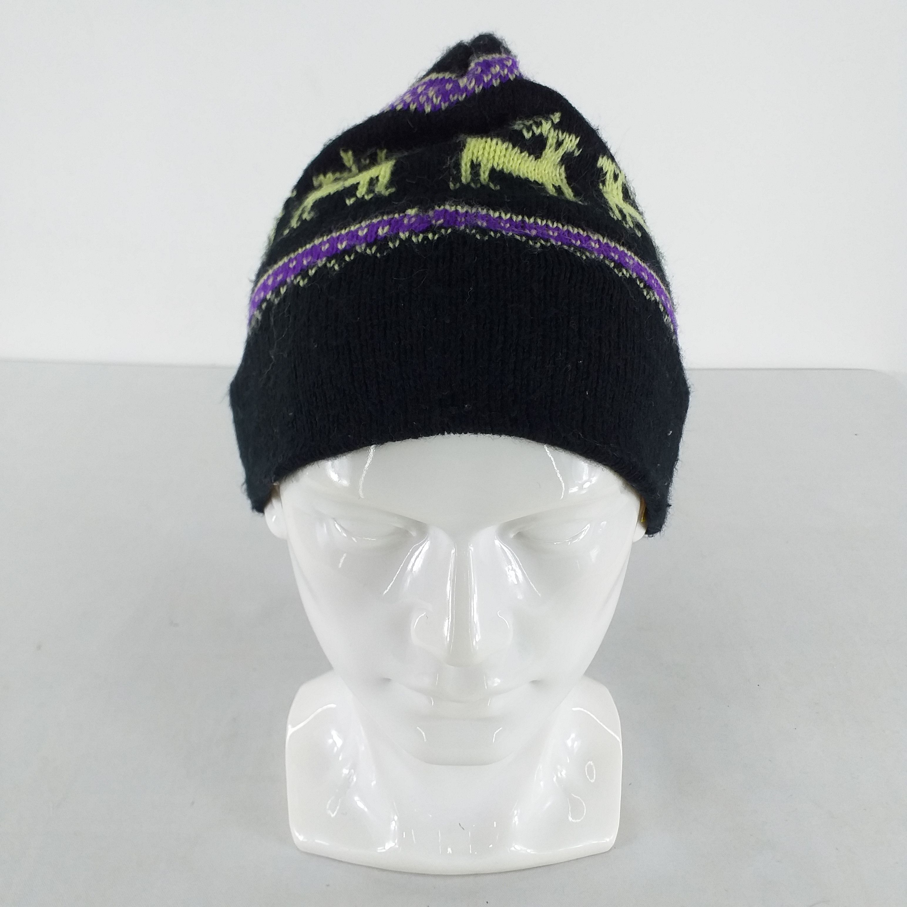 Vintage Deer Figure Snow Cap Hat Beanie -BN400 Size ONE SIZE - 1 Thumbnail