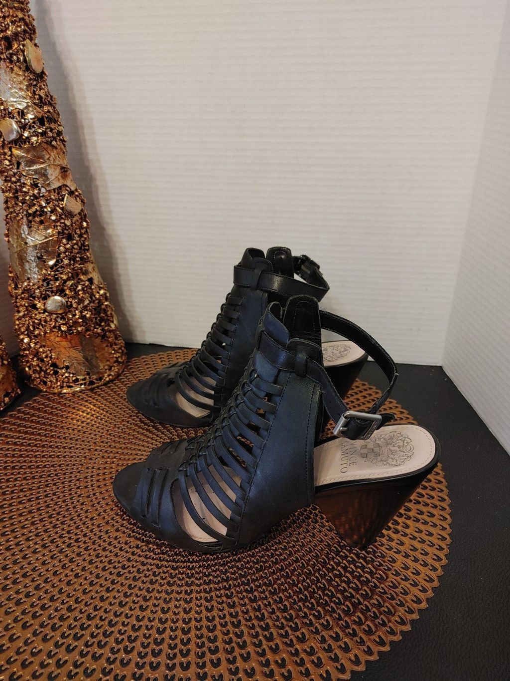 Vince Camuto Vince Camuto Leather Heels Size 8.5 Size US 8.5 / IT 38.5 - 3 Thumbnail