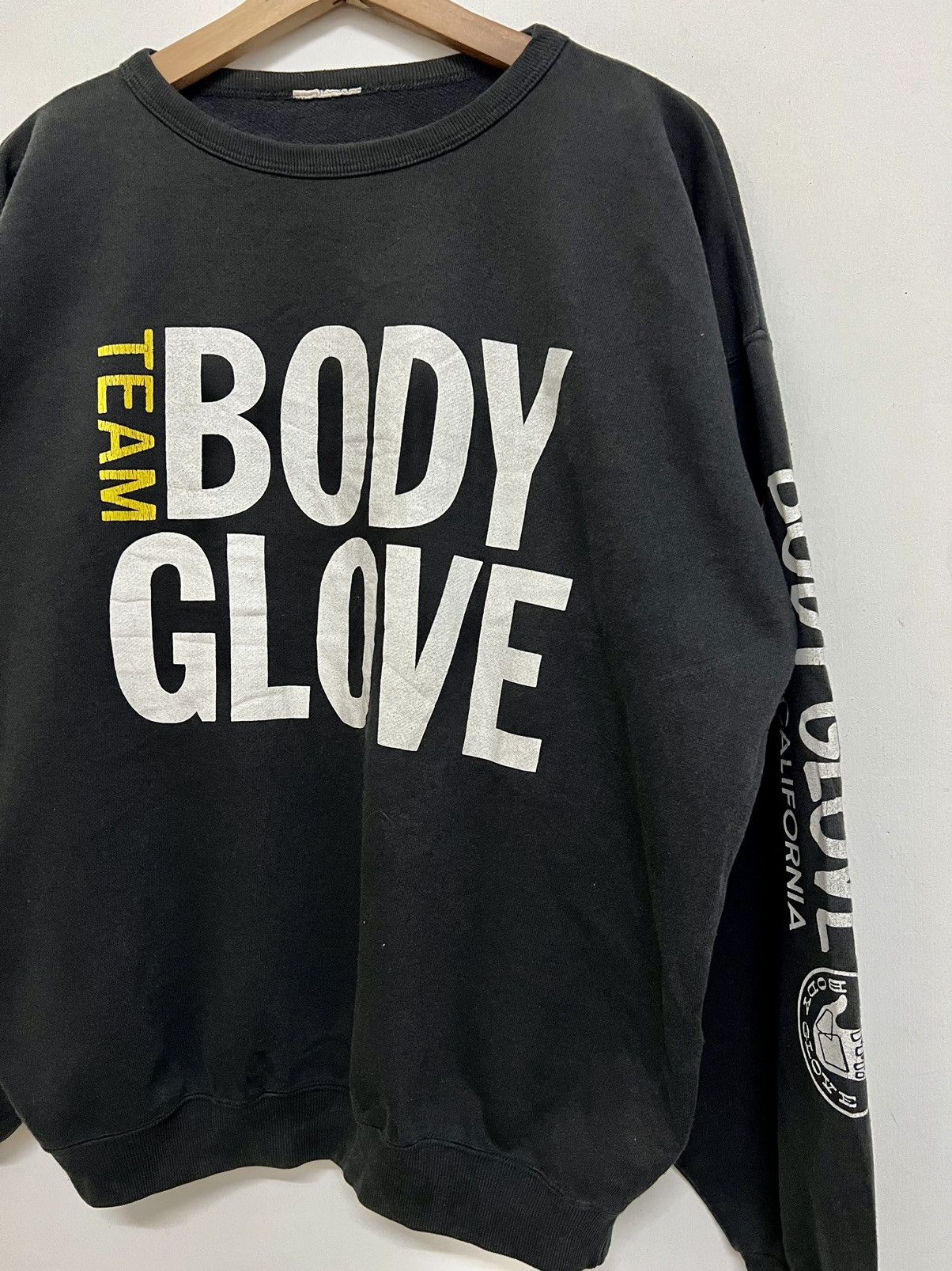 Body Glove × Vintage Vintage Body Glove Team Wetsuits California Crewneck Size US L / EU 52-54 / 3 - 7 Thumbnail