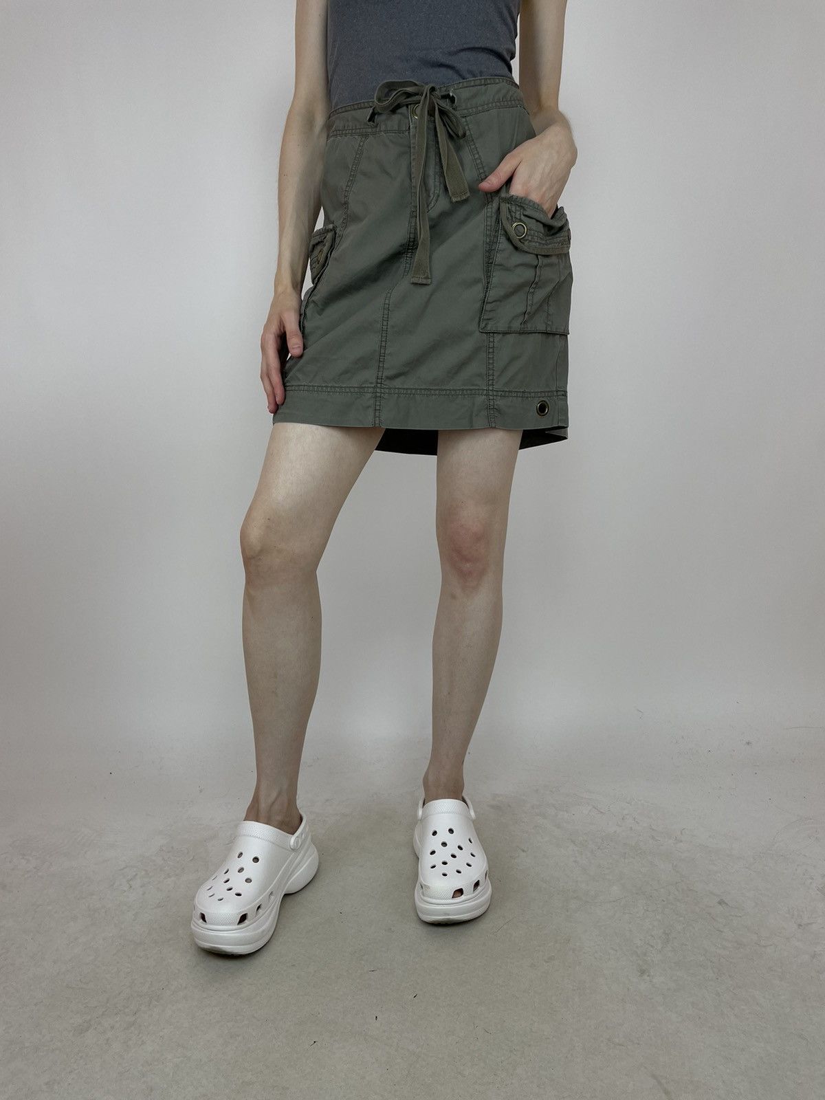 Calvin Klein Calvin Klein Cargo Mini Skirt Women’s Drawstring size 10 Size 32" / US 10 / IT 46 - 2 Thumbnail