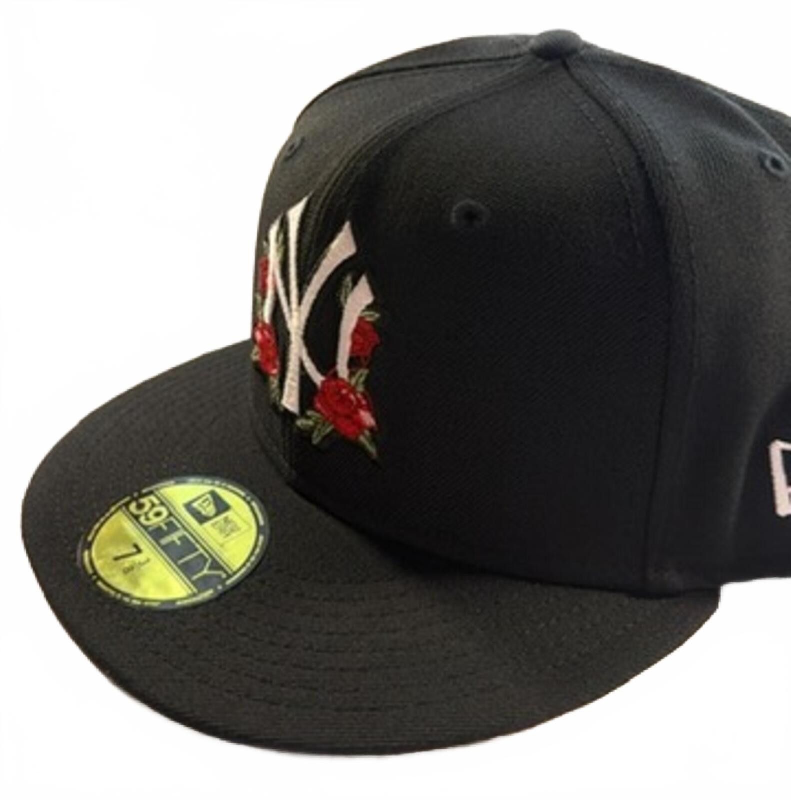 New Era New Era New York Yankees "Roses" 59FIFTY 7 3/8 Size ONE SIZE - 3 Thumbnail