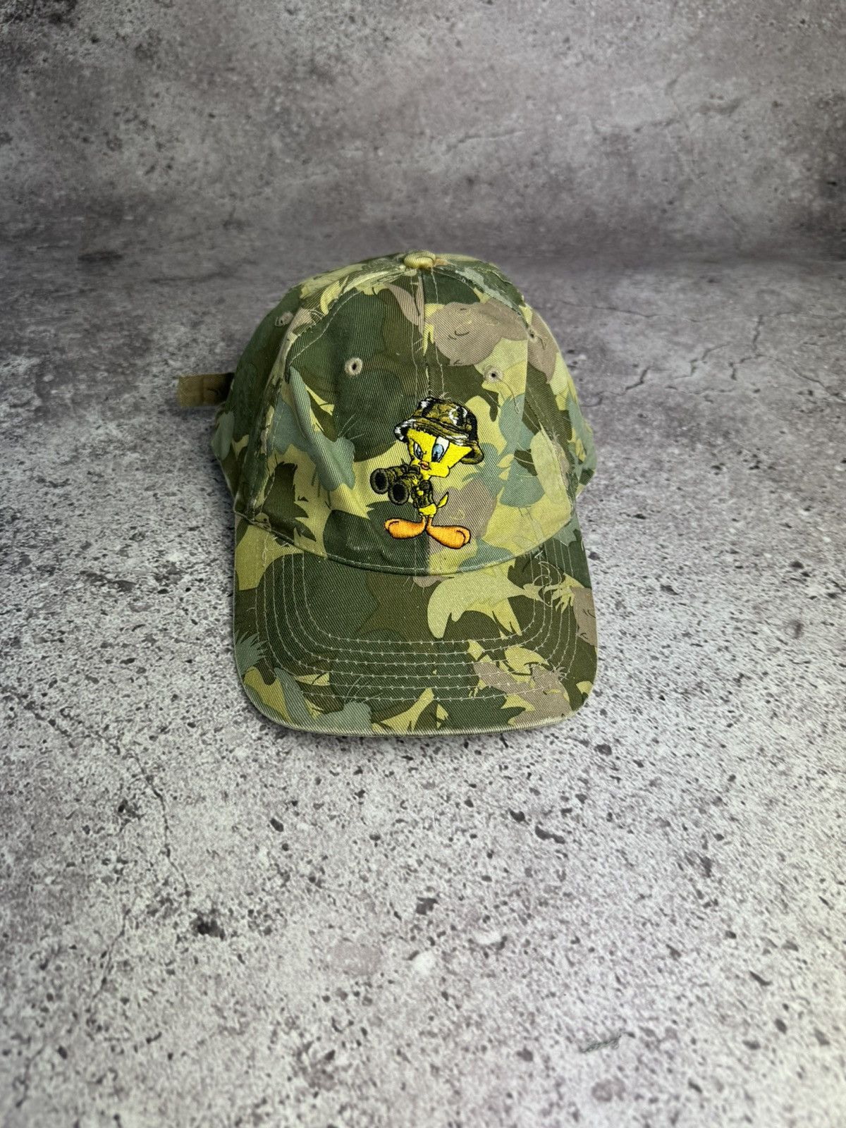 Japanese Brand × Vintage Vintage Looney Tunes Cap 90s Y2K American Wear Size ONE SIZE - 1 Thumbnail