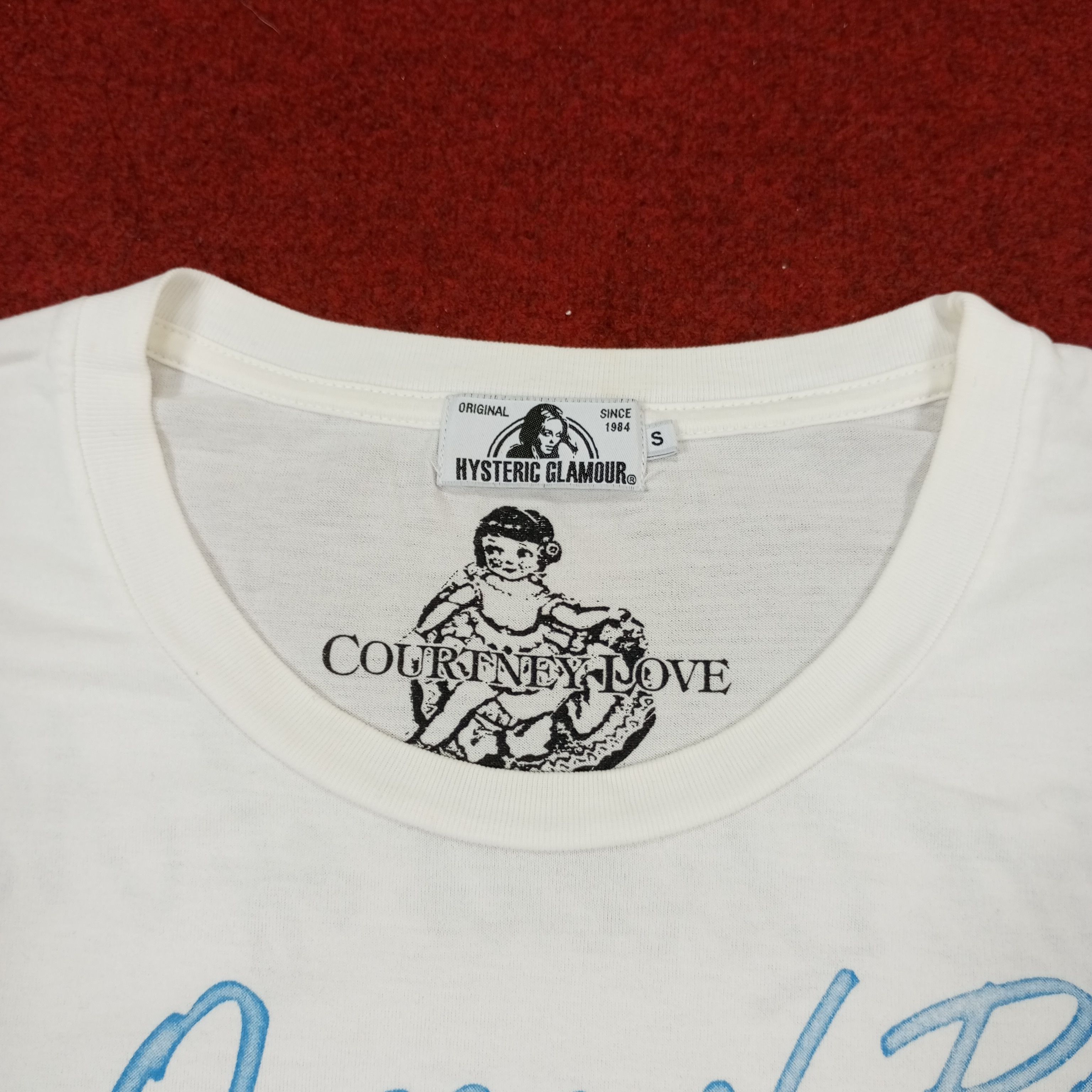 Hysteric Glamour Hysteric Glamour x The Queen Of Rock Streetwear Tshirt Size US S / EU 44-46 / 1 - 7 Thumbnail