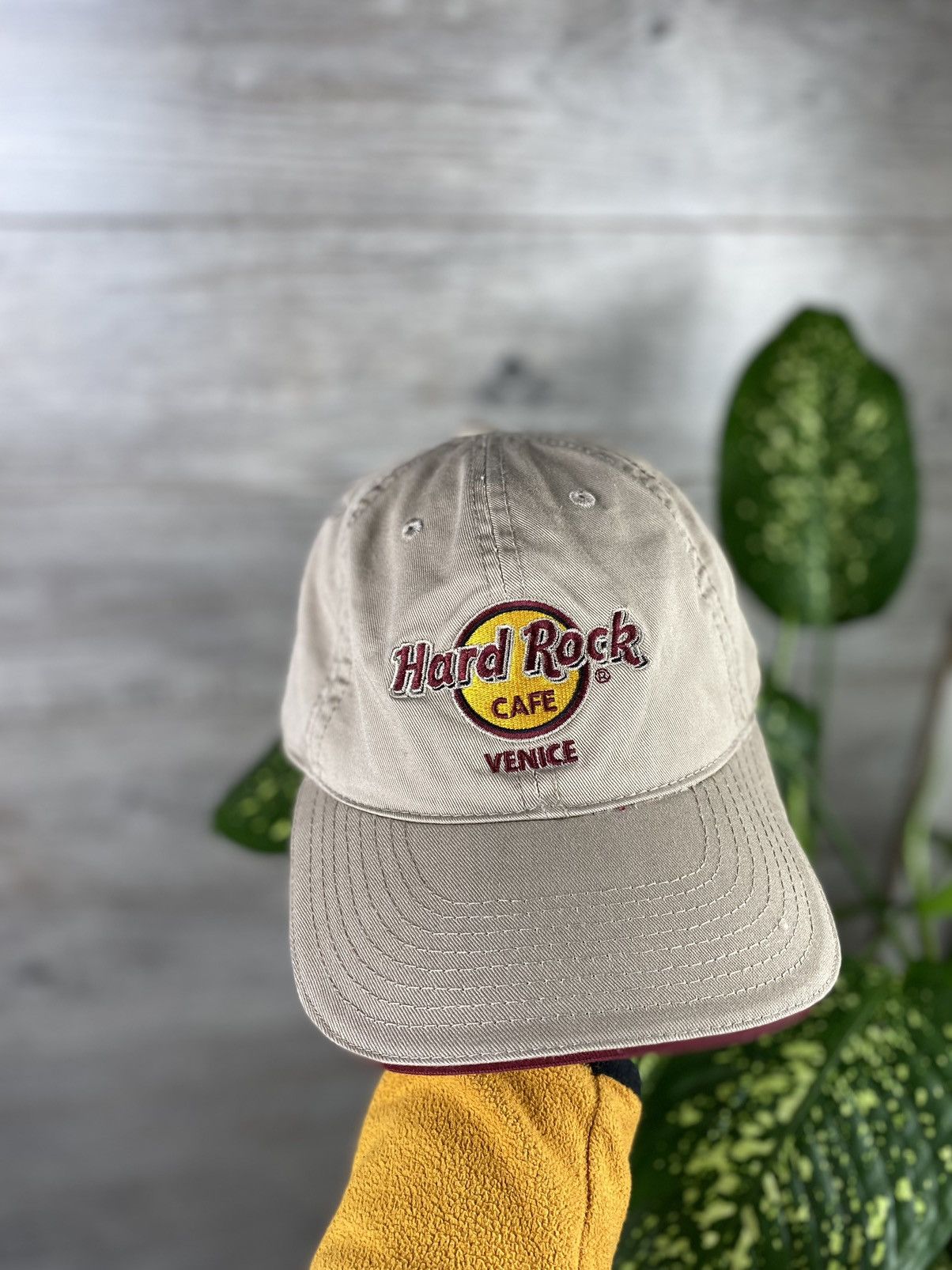 Hard Rock Cafe ❤️‍🔥🔥Hard Rock Cafe Cap Size ONE SIZE - 3 Thumbnail