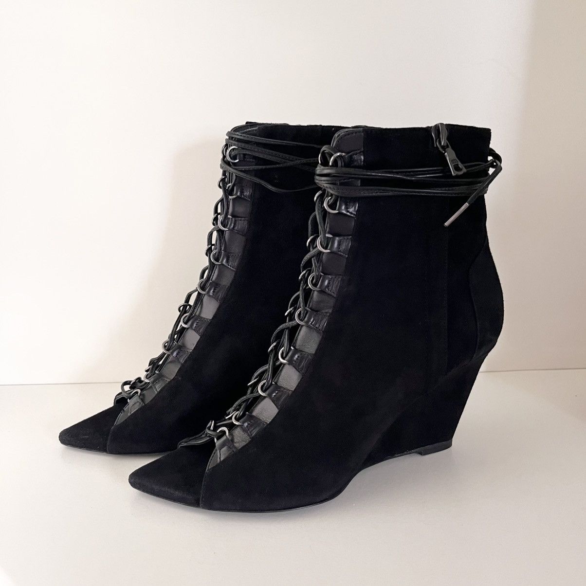 Narciso Rodriguez Narciso Rodriguez Black suede Lace-Up Wedge Boots Size US 6.5 / IT 36.5 - 24 Thumbnail