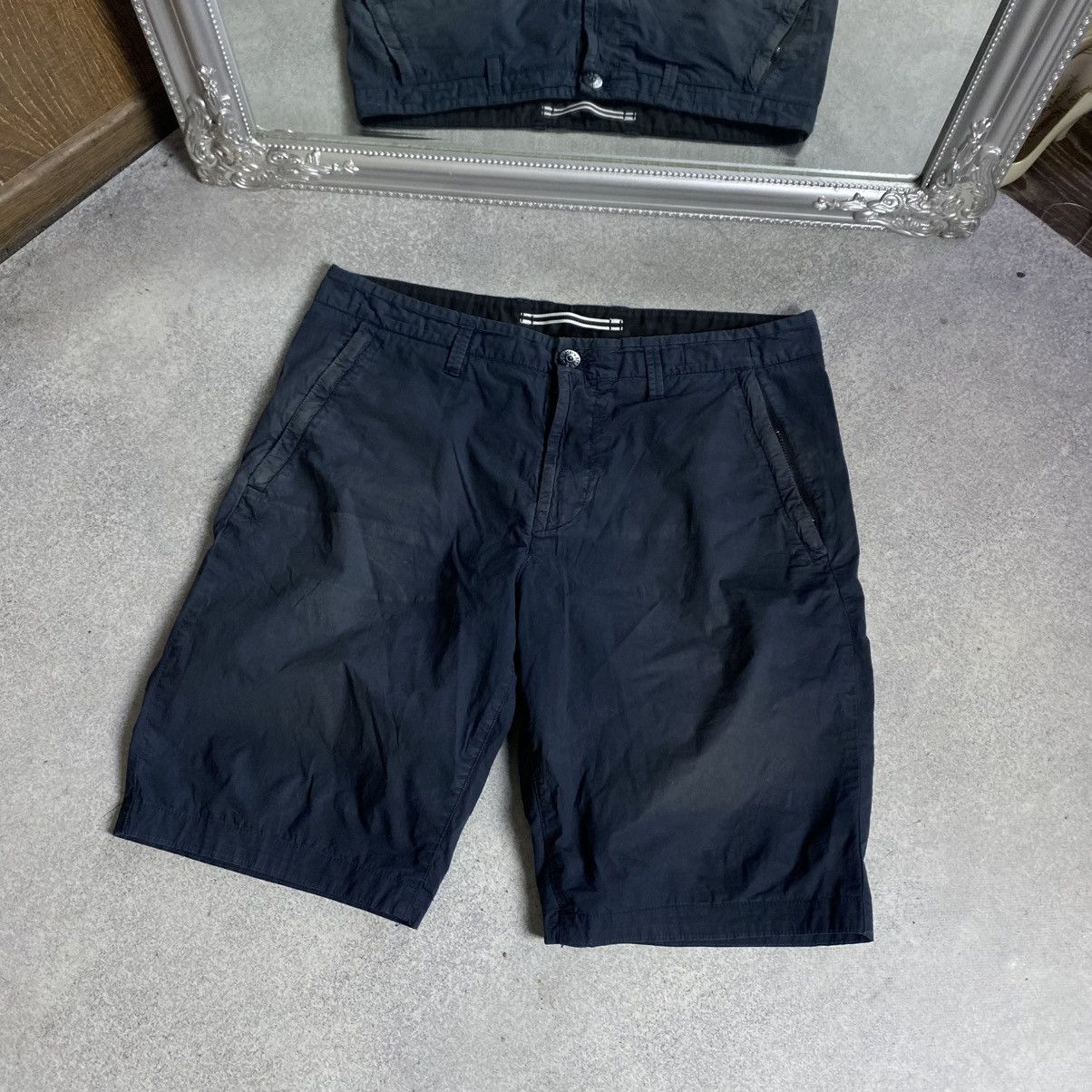 Stone Island Stone Island Shorts ST Faded Size US 33 - 4 Thumbnail