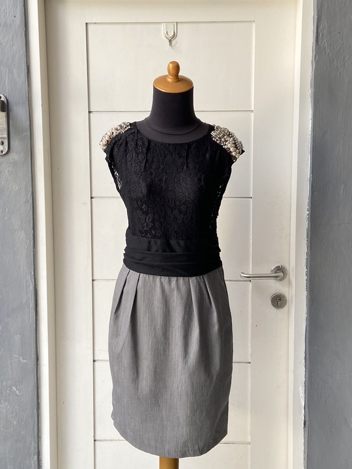 Alexander McQueen ALEXANDER McQUEEN Midi Dress Size XS / US 0-2 / IT 36-38 - 14 Thumbnail