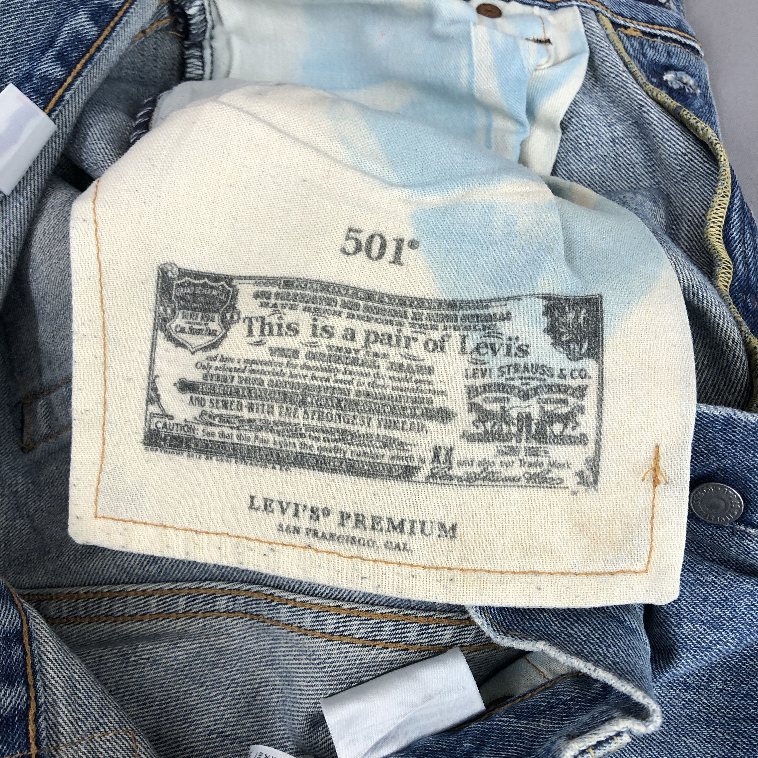 Levi's Vintage Levis 501 Jeans Levi's Faded Distresses Denim Size US 34 / EU 50 - 9 Thumbnail