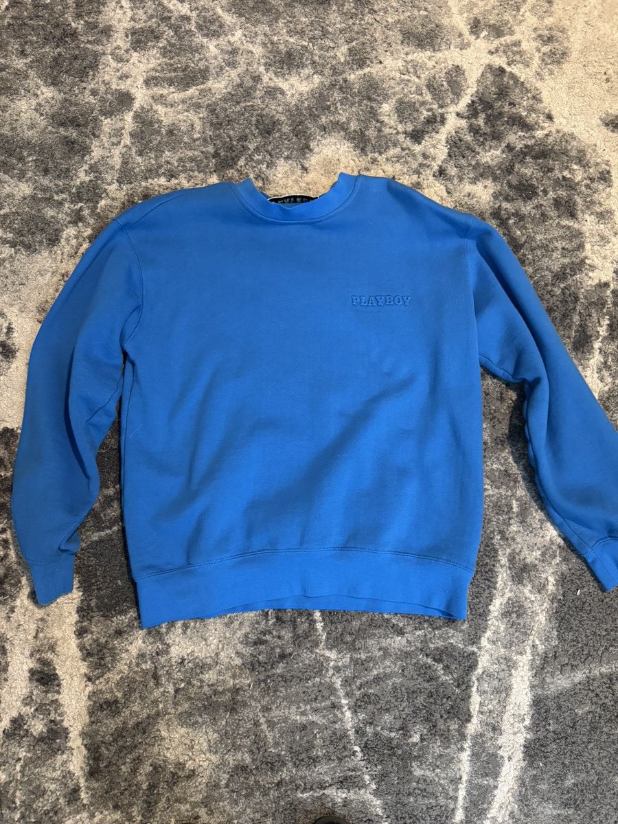 Playboy Playboy Embossed Blue Crewneck Sweatshirt Size US S / EU 44-46 / 1 - 1 Thumbnail