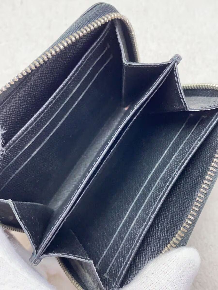 Louis Vuitton Louis Vuitton Epi Zippy Coin Purse Leather Black Size ONE SIZE - 4 Thumbnail