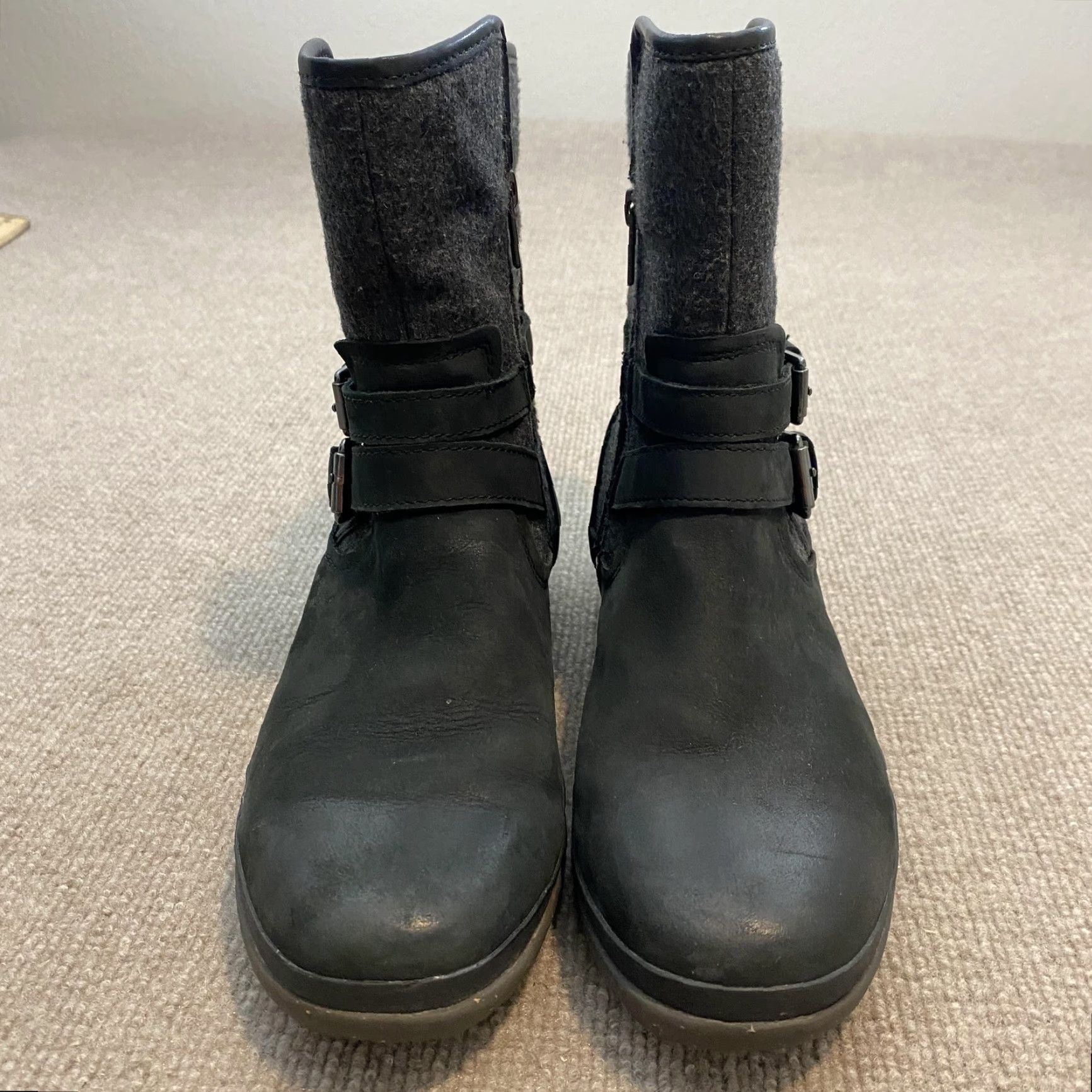 Ugg UGG Boots Womens Size 10 Black Leather Shearling Mid Calf Waterproof Zip Buckle Boots Size US 10 / IT 40 - 5 Thumbnail