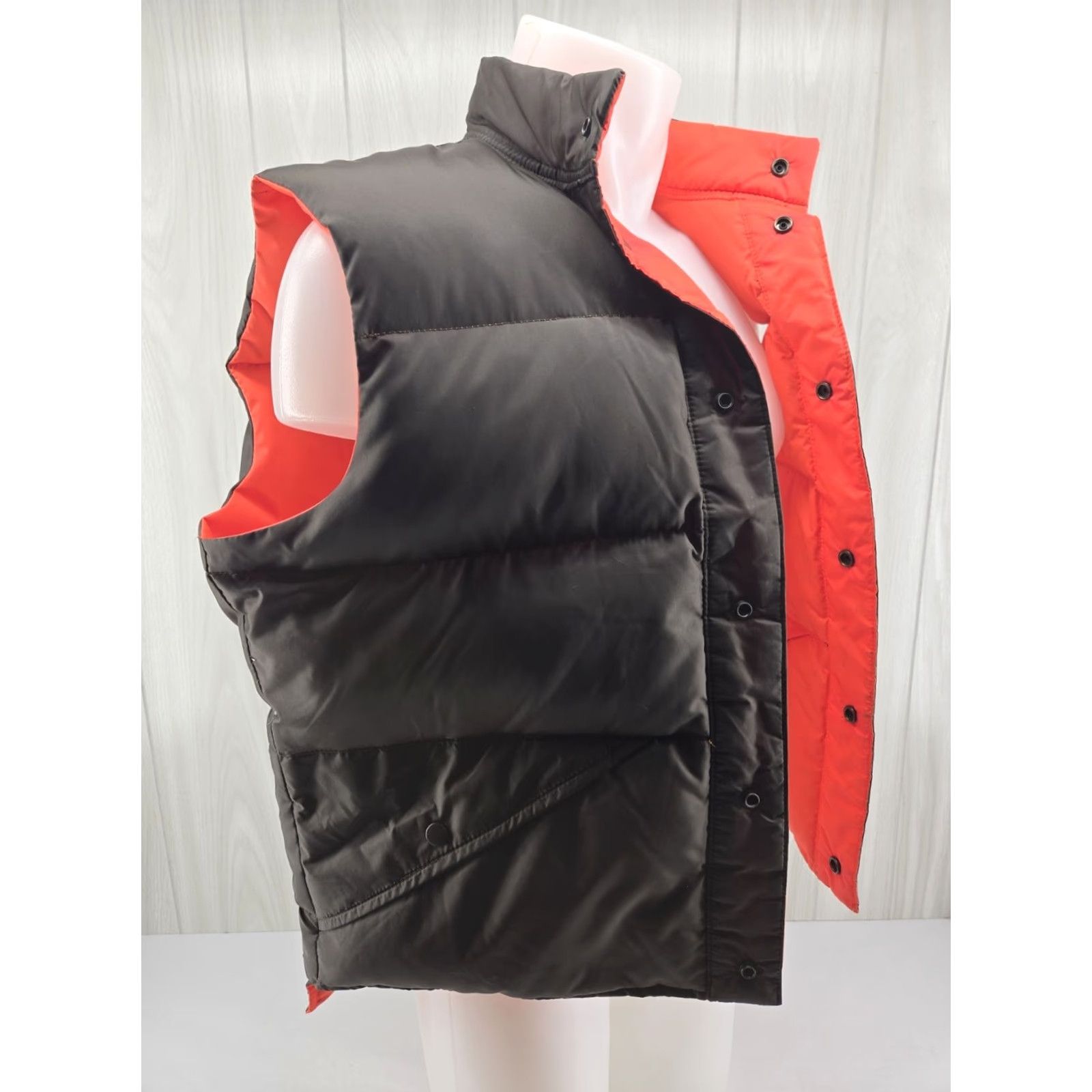 Vintage Vintage Comfy Vest Men L Reversible Brown Orange Goose Down Snap Puffer 80s Outdoor Size US L / EU 52-54 / 3 - 6 Thumbnail