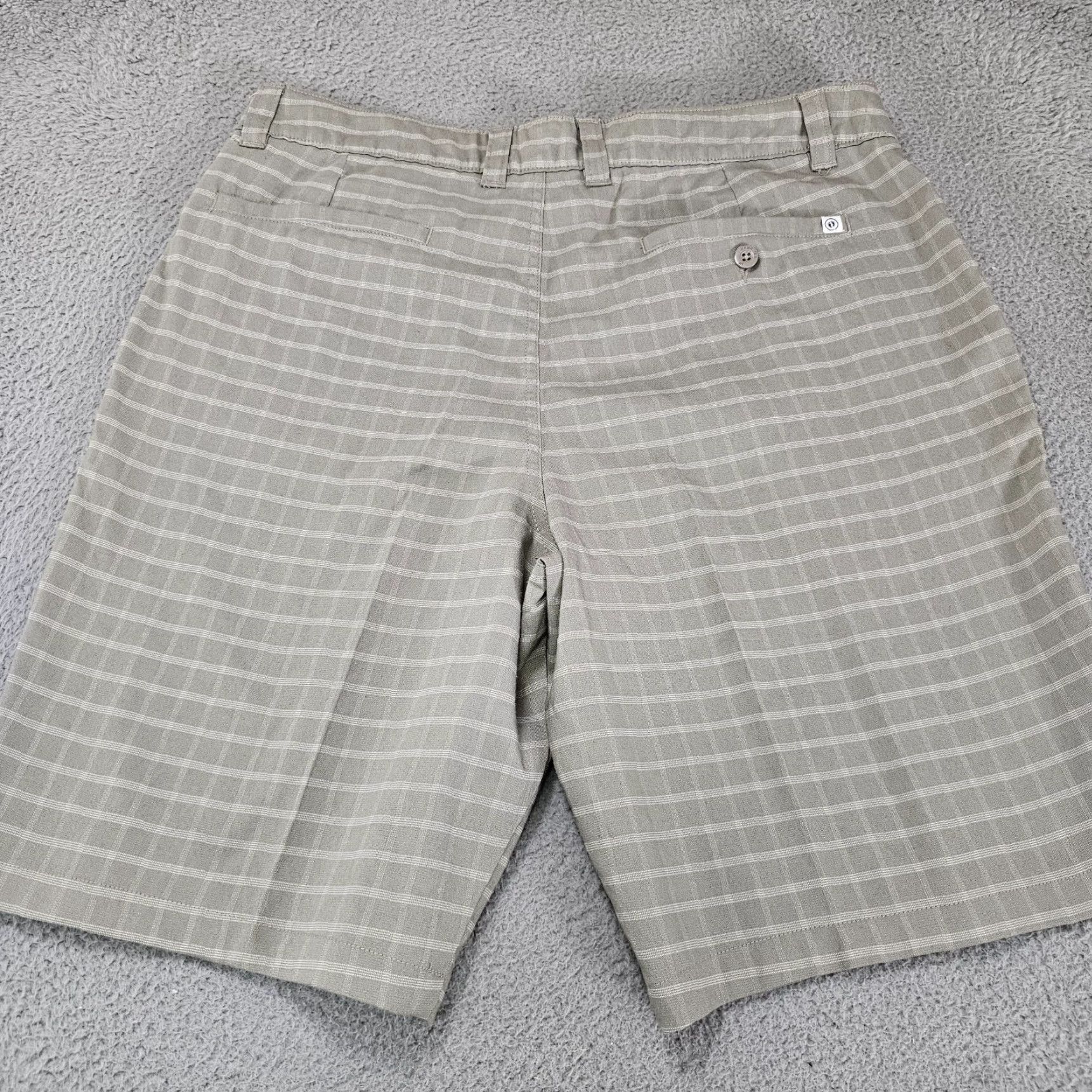 Hang Ten Hang Ten Shorts Mens 36 Gray Check California Chino Hybrid Skate Surf Stretch City Modern Casual Mens Size US 36 / EU 52 - 5 Thumbnail