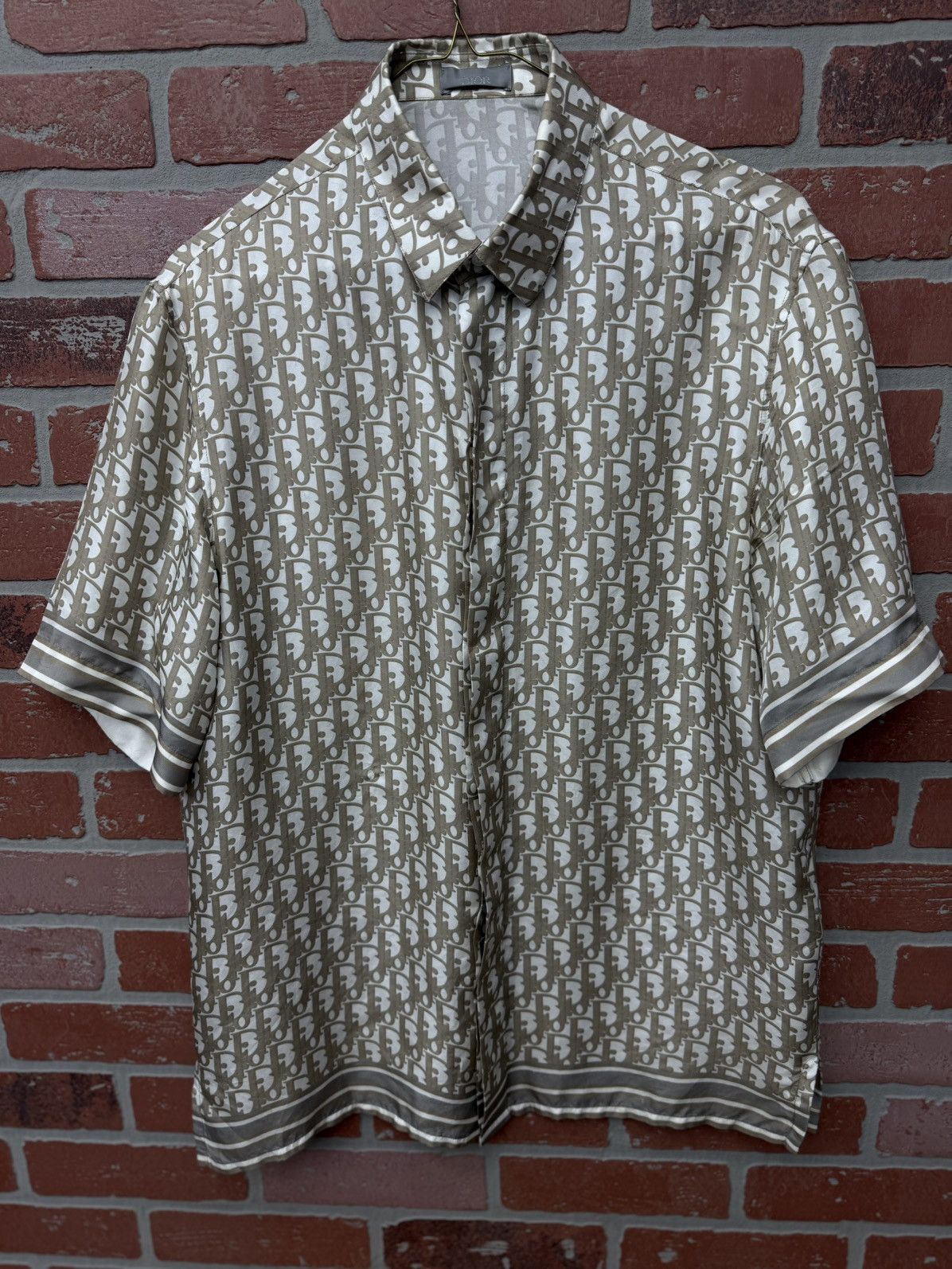 Dior Dior Silk Button Up Grey Size 37/S $1750 Retail Exlusive Size US S / EU 44-46 / 1 - 5 Thumbnail