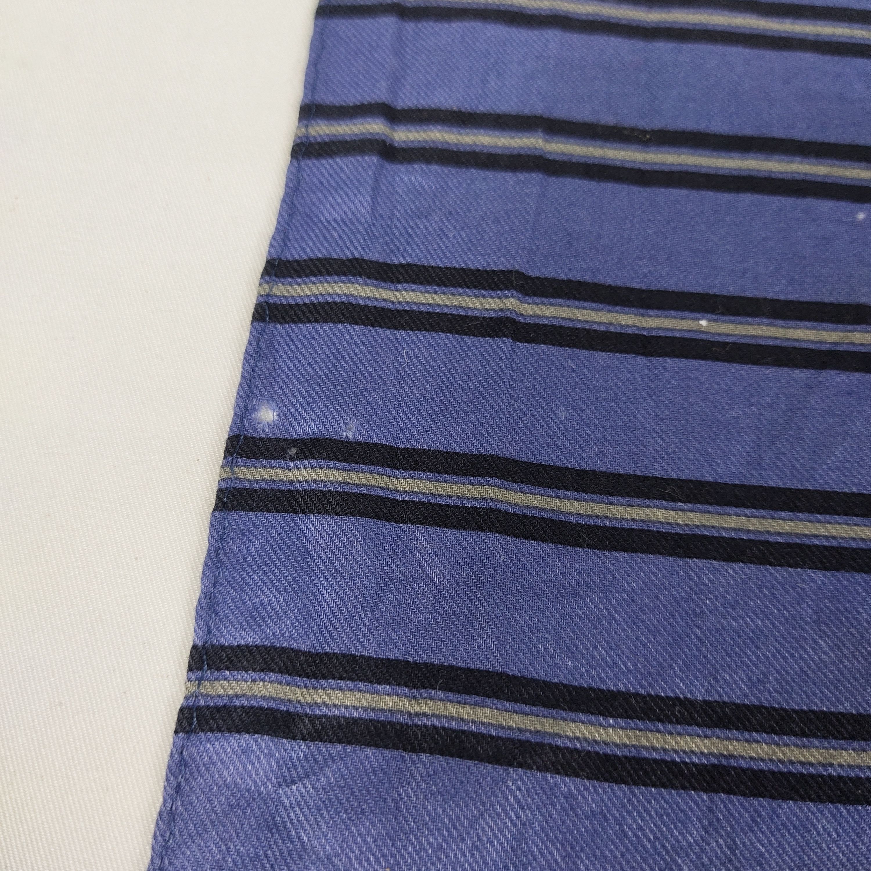 Burberry × Vintage Burberry Handkerchief / Neckerchief / Bandana FZ343 Size ONE SIZE - 7 Thumbnail
