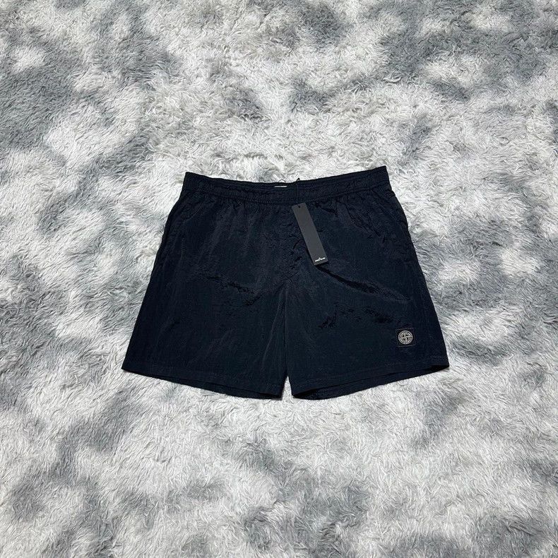 Stone Island Stone Island Metal Nylon Logo Shorts Black-yf Size US 34 / EU 50 - 1 Thumbnail