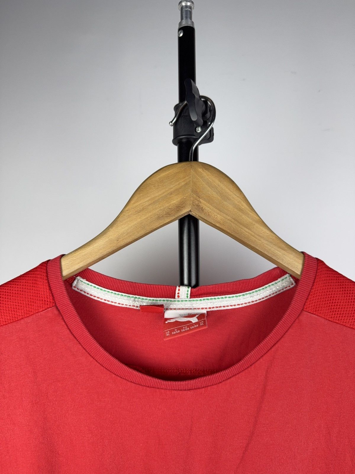 Ferrari Vintage 00s Style Puma Ferrari Big Logo Faded T shirt Size US XL / EU 56 / 4 - 5 Thumbnail