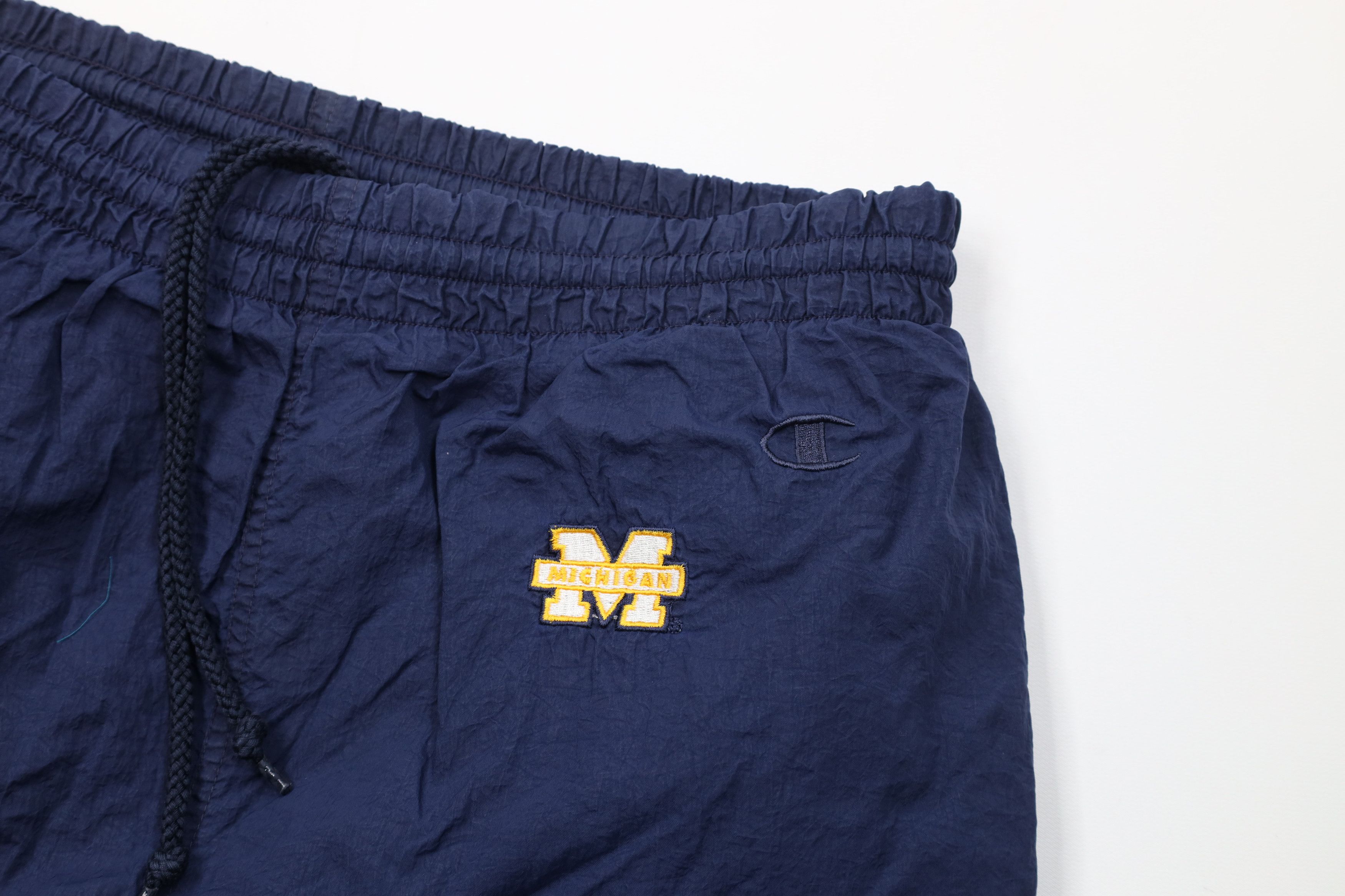 Champion Vintage 90s Champion University Michigan Windbreaker Pants Size US 34 / EU 50 - 7 Thumbnail