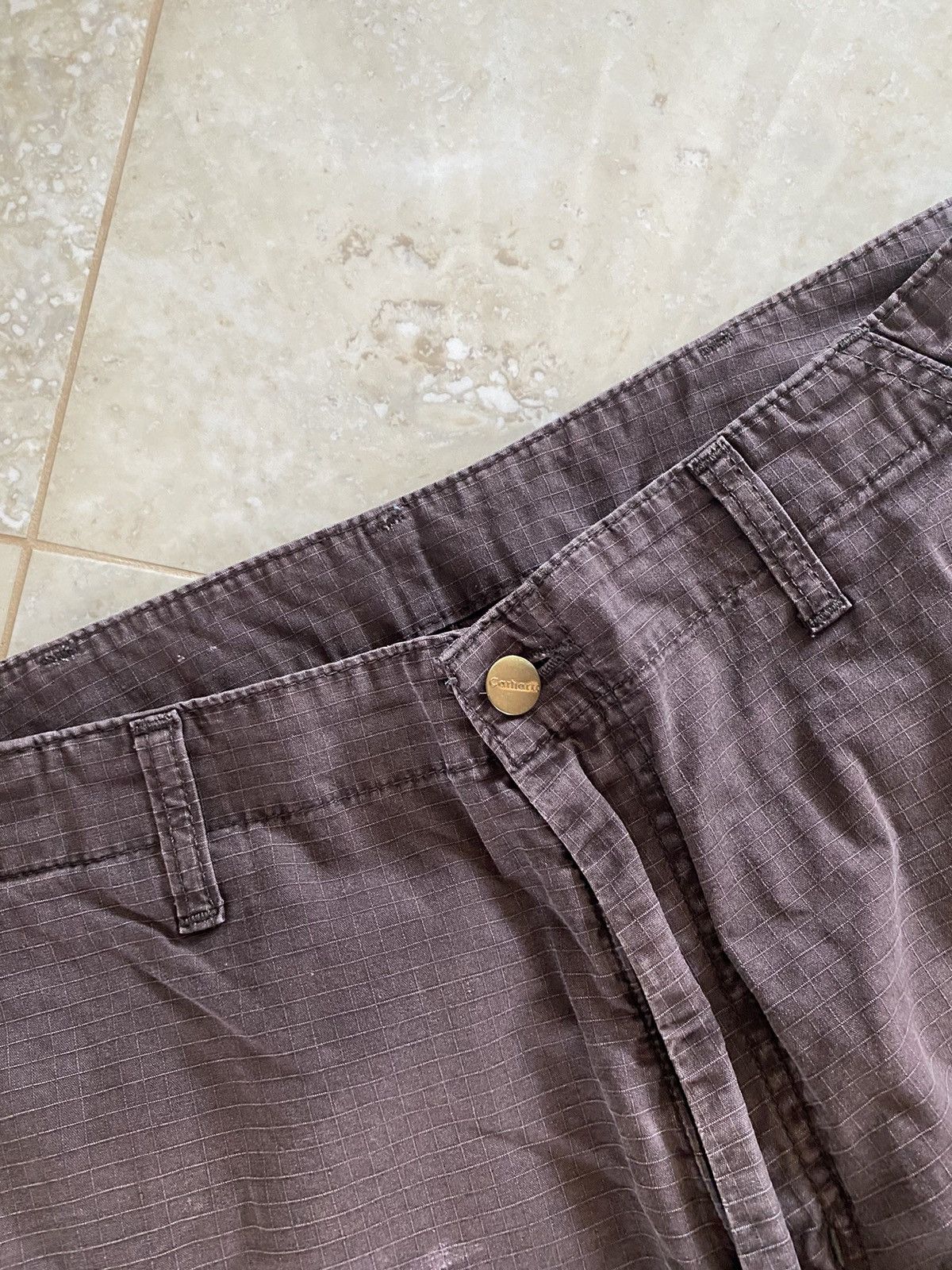 Carhartt Vintage Rare Carhartt Brown Cargo Shorts Distressed Street Size US 32 / EU 48 - 7 Thumbnail