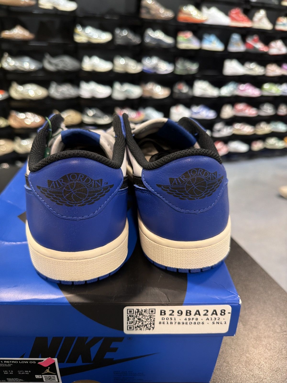Jordan Brand Jordan 1 Low Royal Toe Size-8.5 Brand New OG All Qucik Ship Size US 8.5 / EU 41-42 - 4 Thumbnail