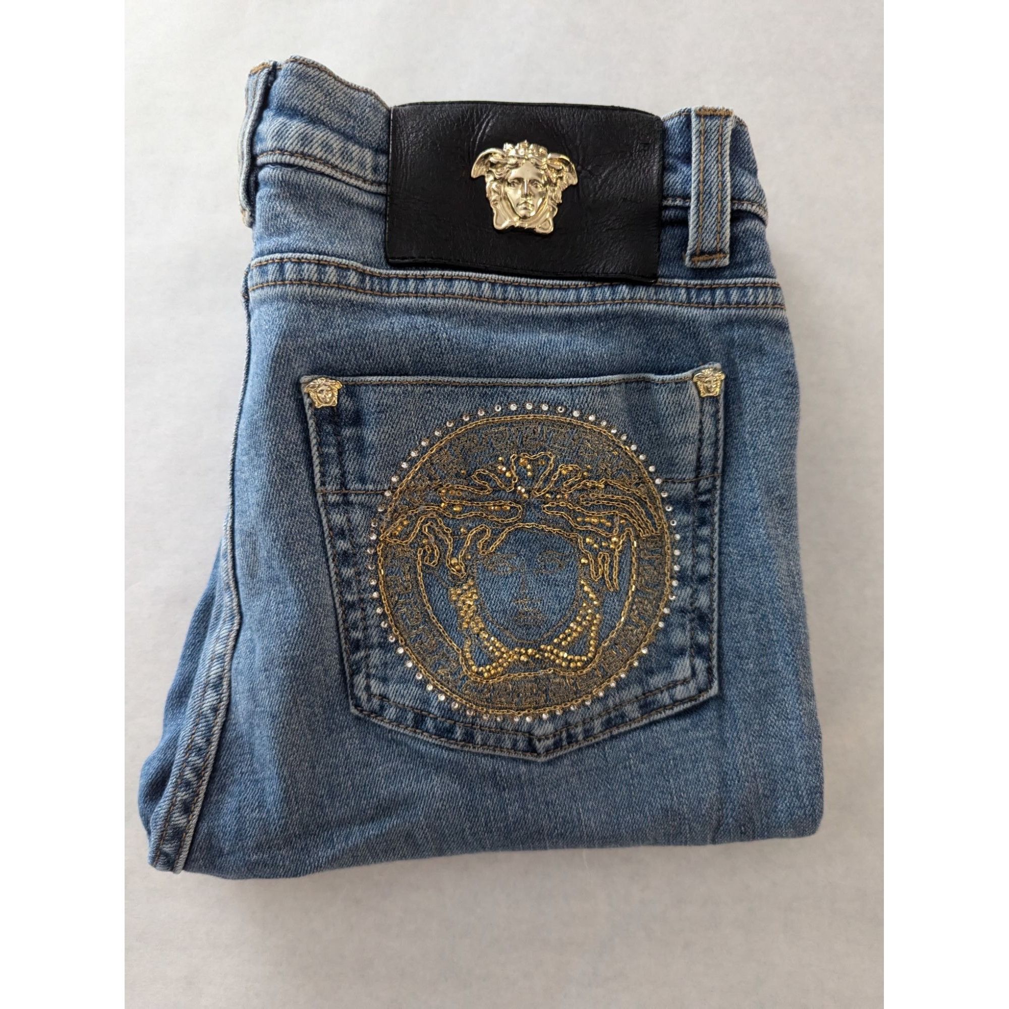 Versace Versace Women's Embroidered Jeans 28 Authentic Made In Italy Size 28" / US 6 / IT 42 - 1 Thumbnail