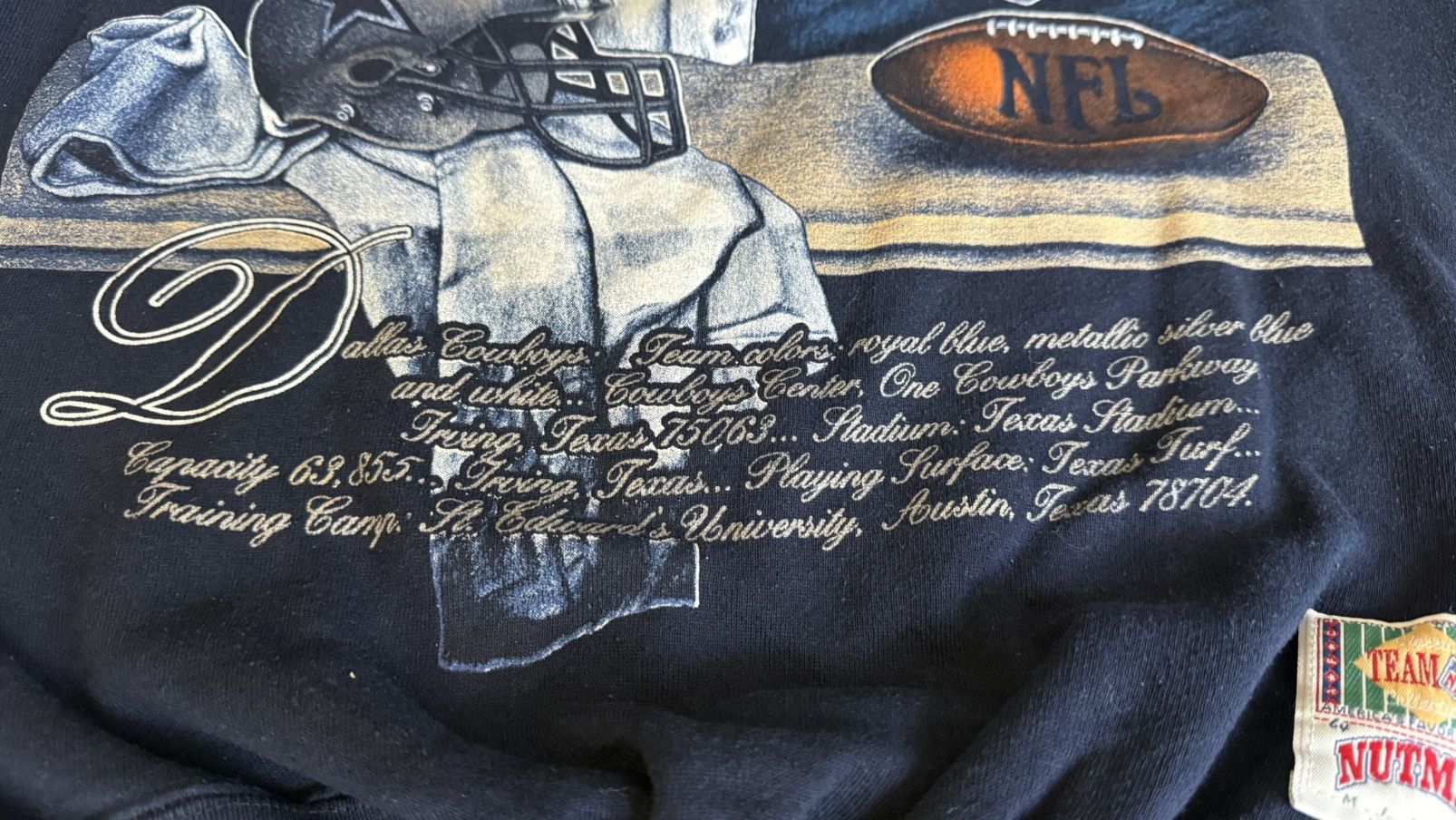 Nutmeg 90s Vintage Nutmeg Dallas Cowboys Graphic Sweatshirt Size US L / EU 52-54 / 3 - 7 Thumbnail